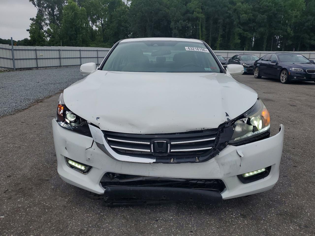 2015 Honda Accord Exl White vin: 1HGCR2F8XFA155526