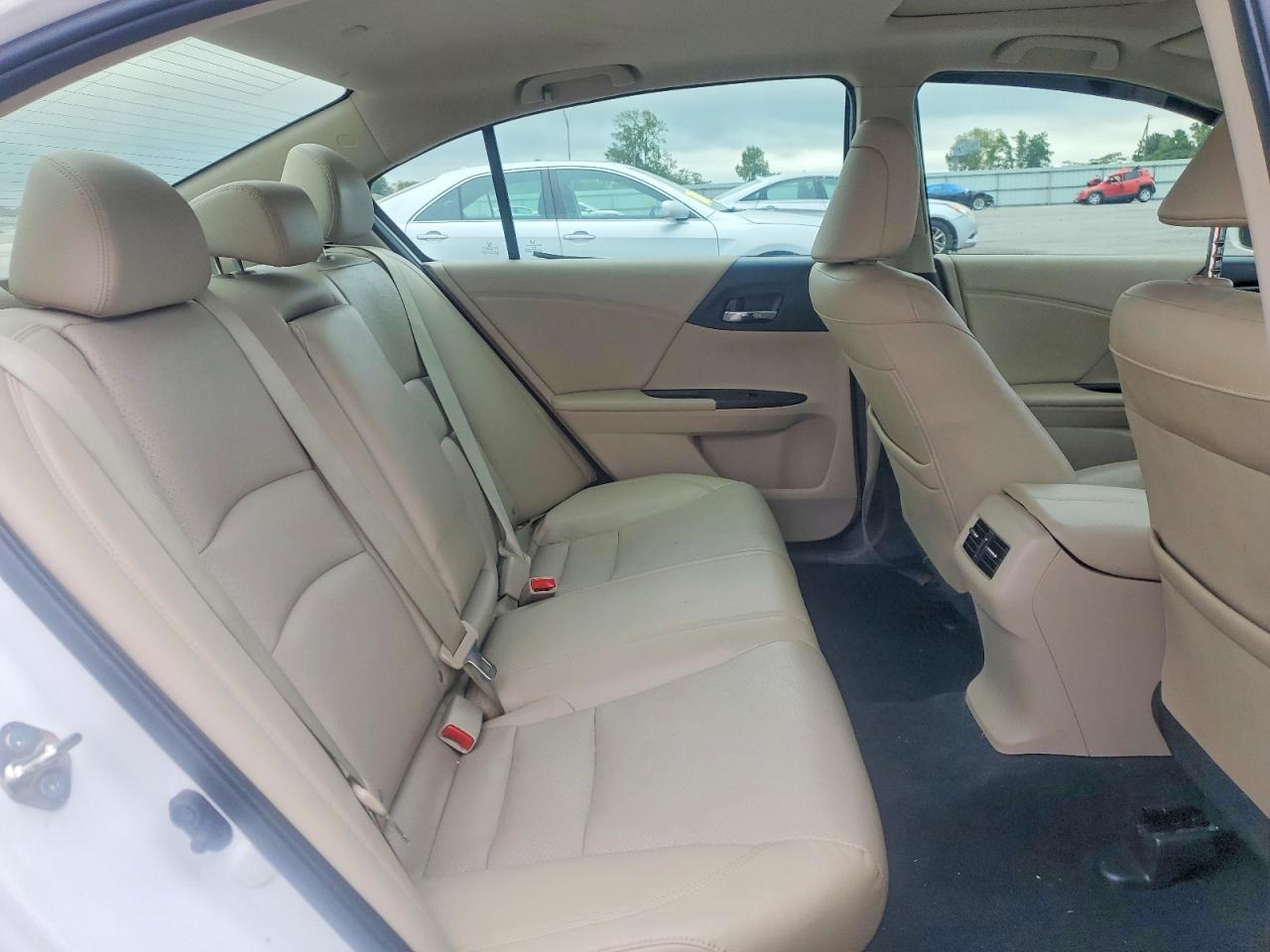 2015 Honda Accord Exl White vin: 1HGCR2F8XFA155526