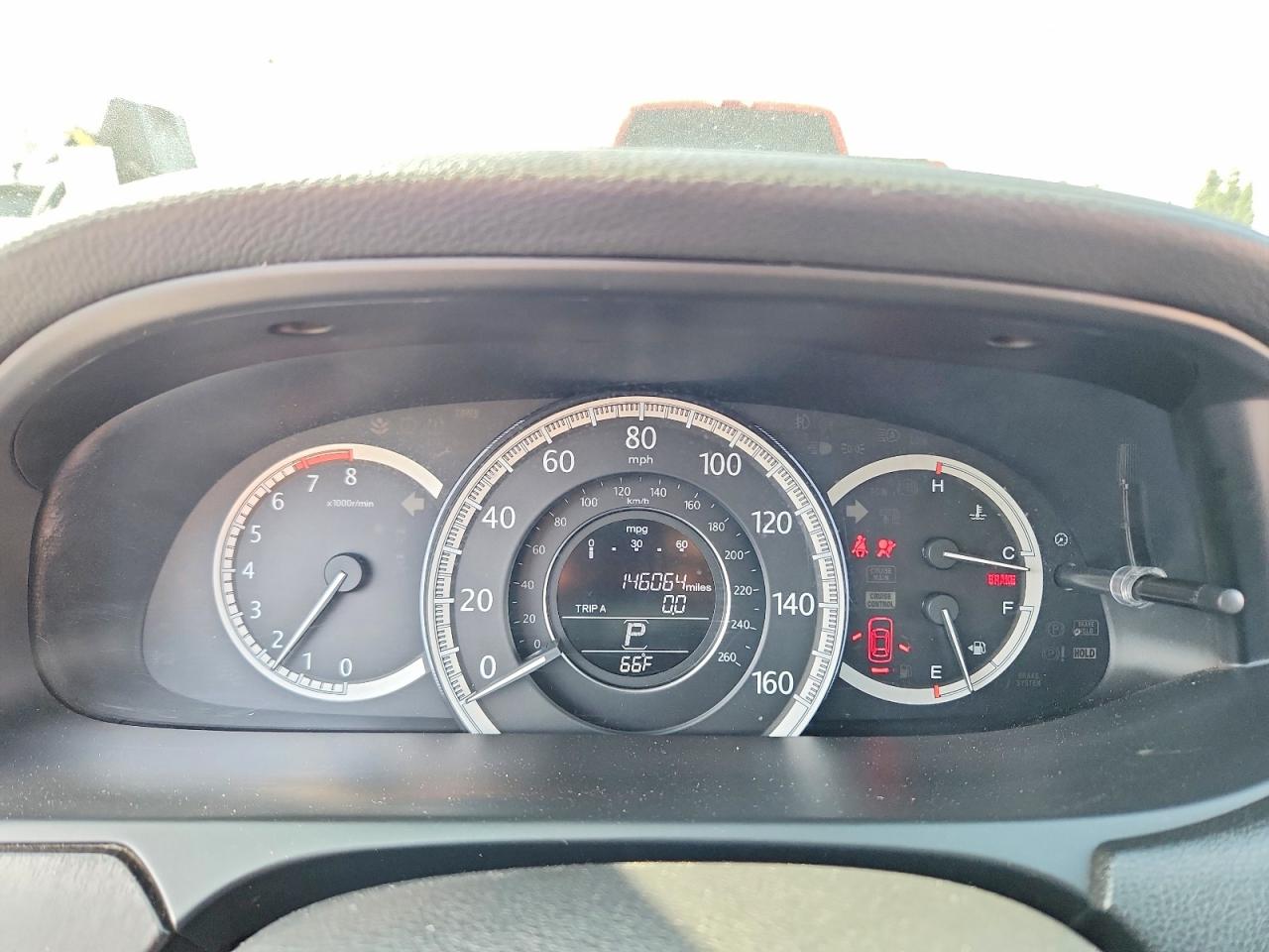 2015 Hond Accord White vin: 1HGCR2F8XFA244237