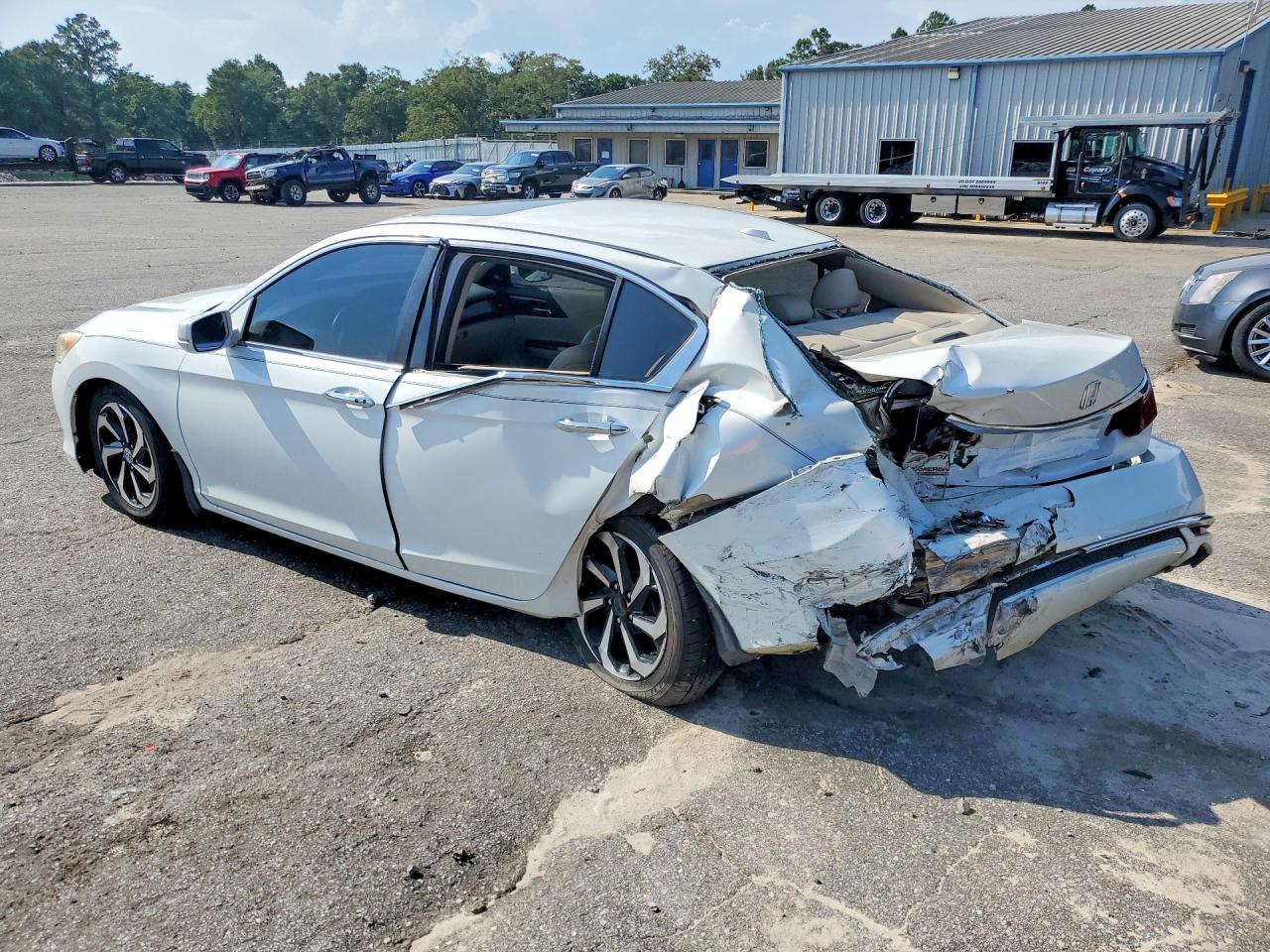 2017 Honda Accord Exl White vin: 1HGCR2F8XHA239588