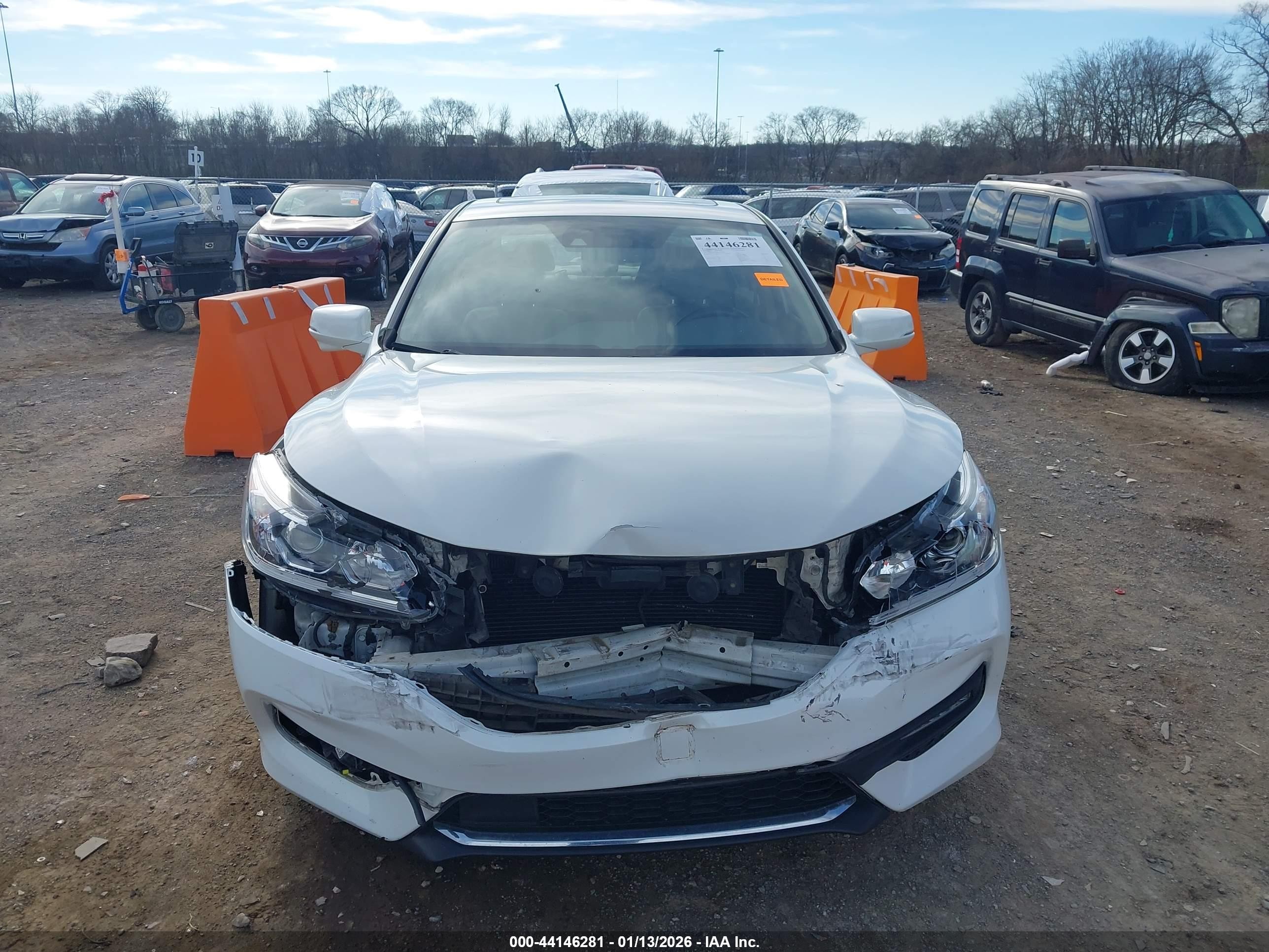 2017 Honda Accord Ex-l Белый vin: 1HGCR2F90HA123650