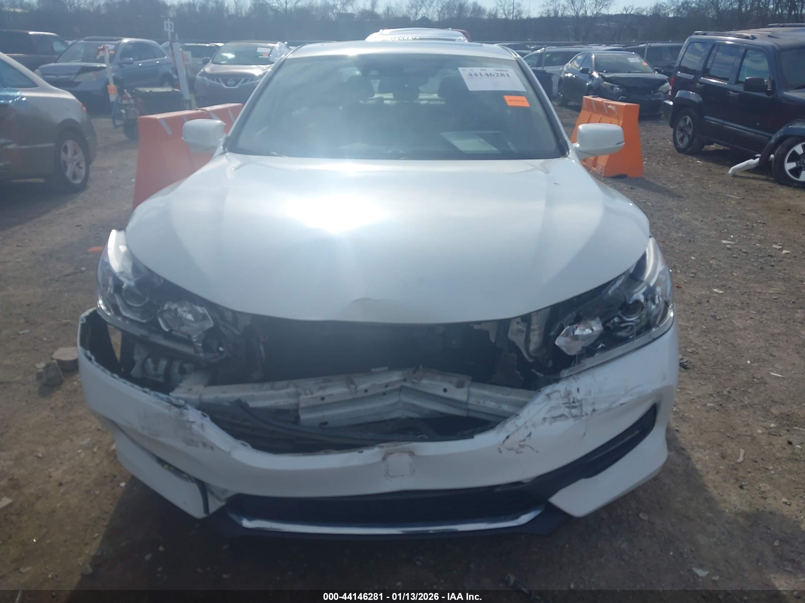 2017 Honda Accord Ex-l Белый vin: 1HGCR2F90HA123650