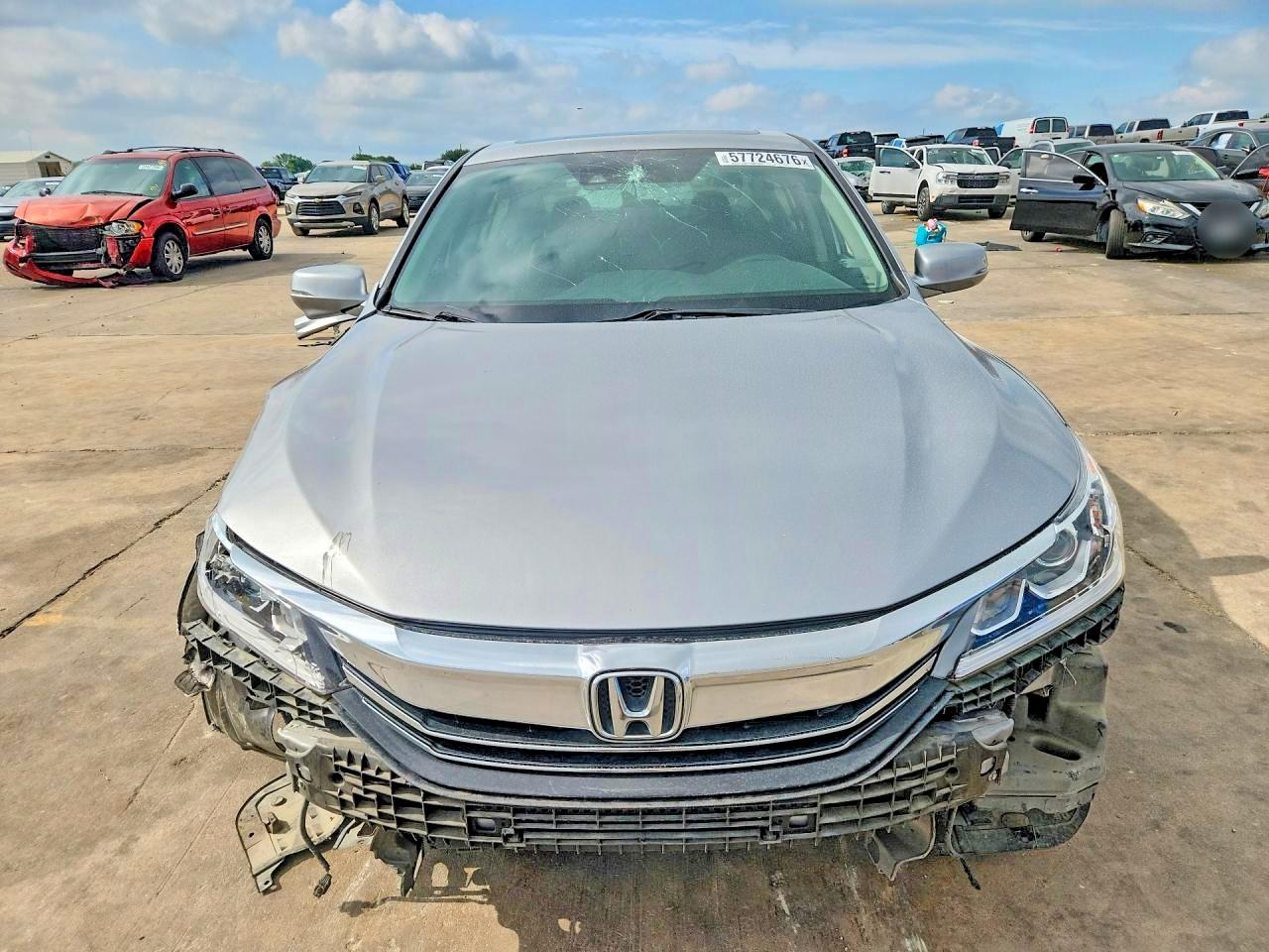 2017 Honda Accord Exl Silver vin: 1HGCR2F90HA136527