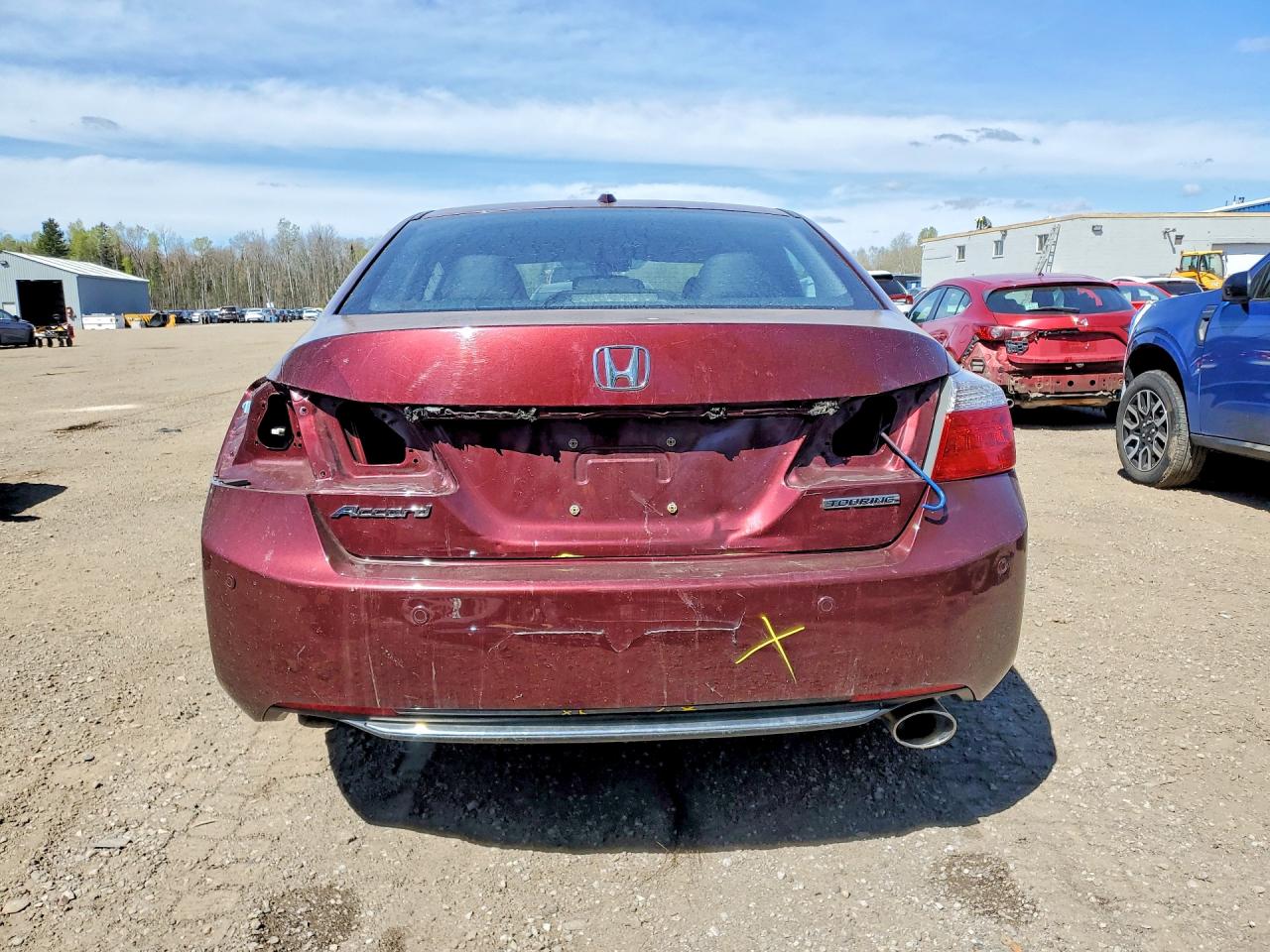 2015 Honda Accord Touring Red vin: 1HGCR2F95FA809910