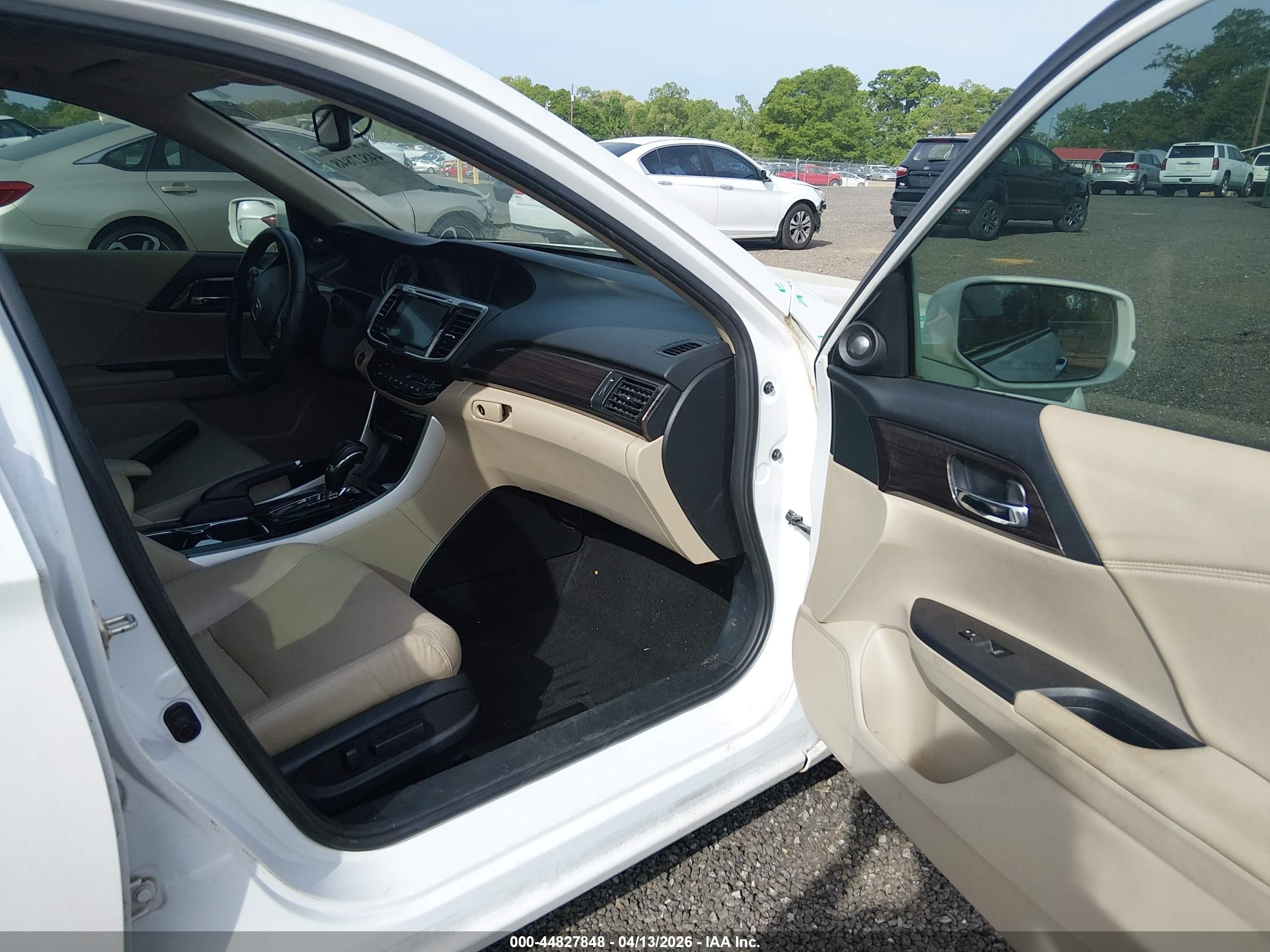 2016 Honda Accord Ex-l White vin: 1HGCR2F97GA235036