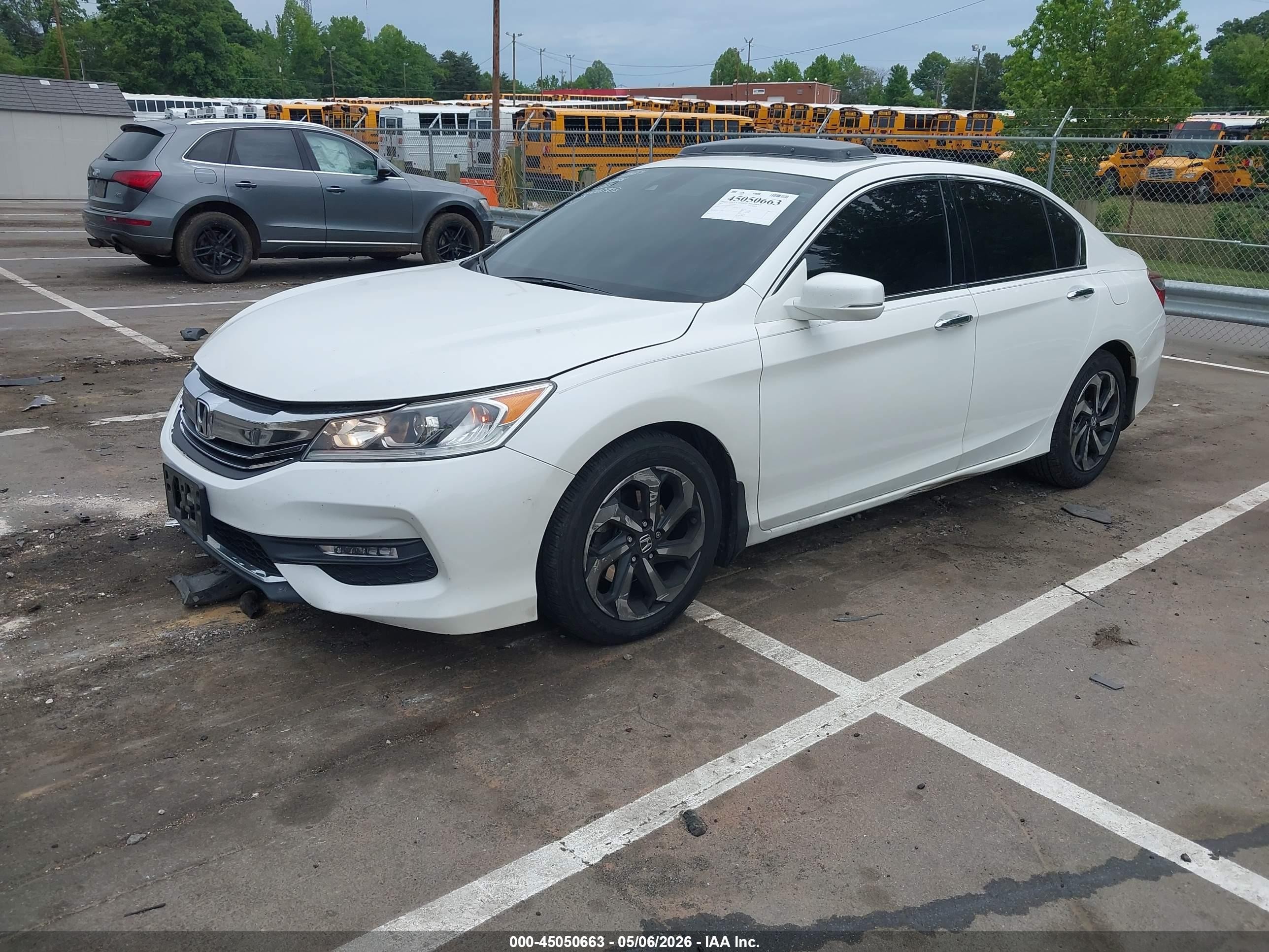2017 Honda Accord Ex-l V6 Белый vin: 1HGCR3F0XHA003703