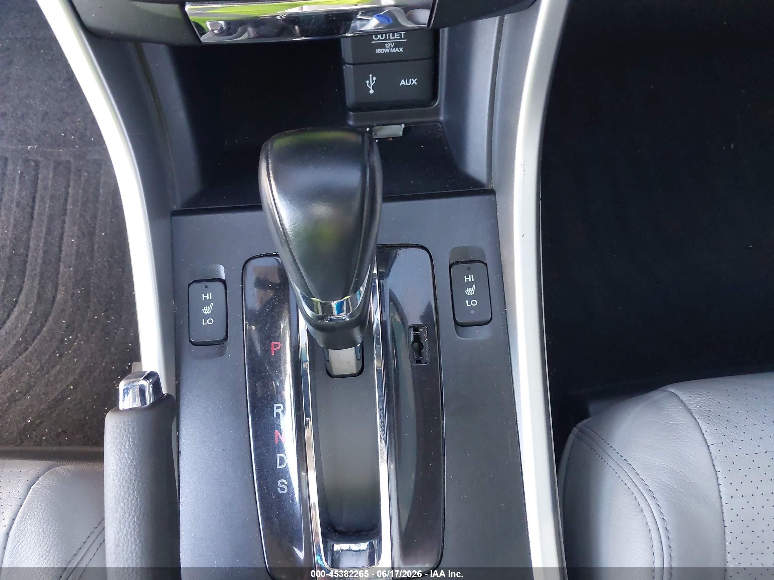 2013 Honda Accord Ex-l V-6 Silver vin: 1HGCR3F80DA010207