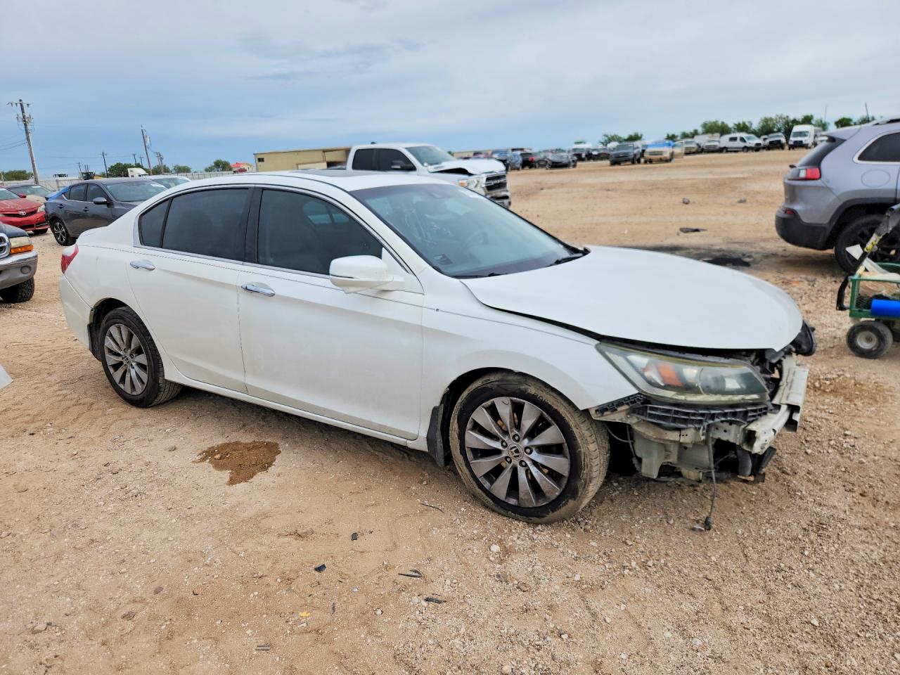 2013 Honda Accord Exl White vin: 1HGCR3F80DA026696