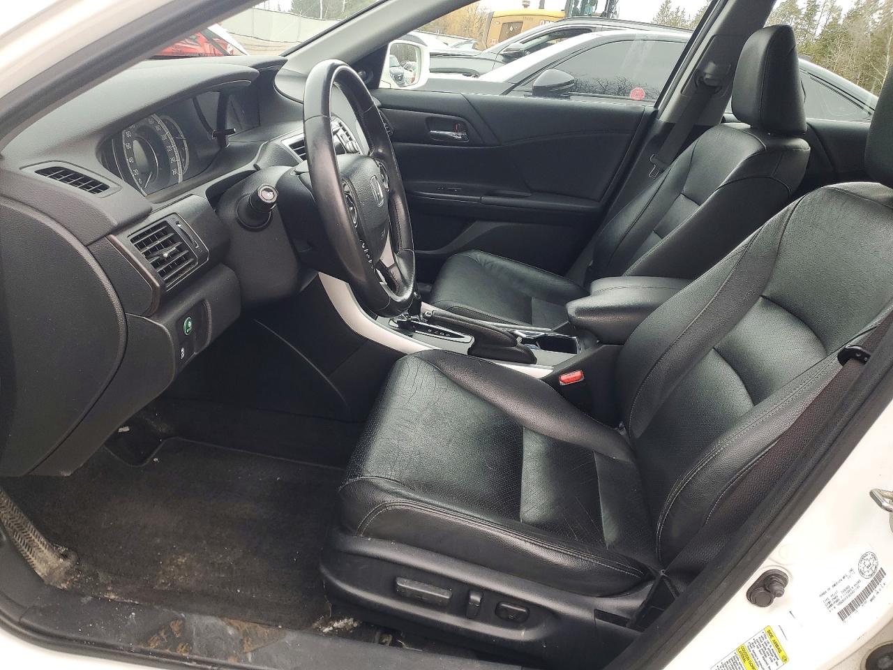 2013 Honda Accord Exl White vin: 1HGCR3F80DA801160