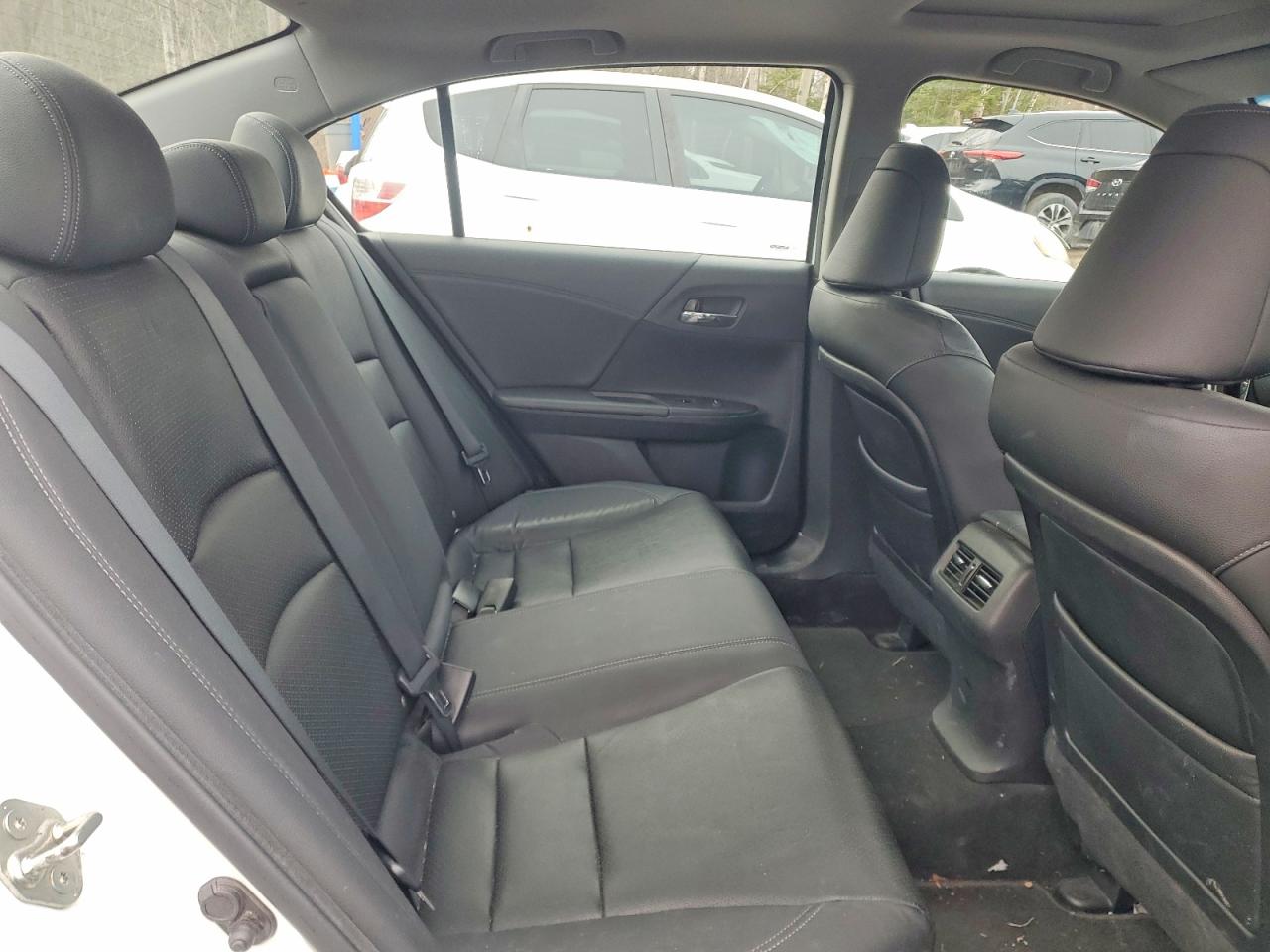 2013 Honda Accord Exl White vin: 1HGCR3F80DA801160