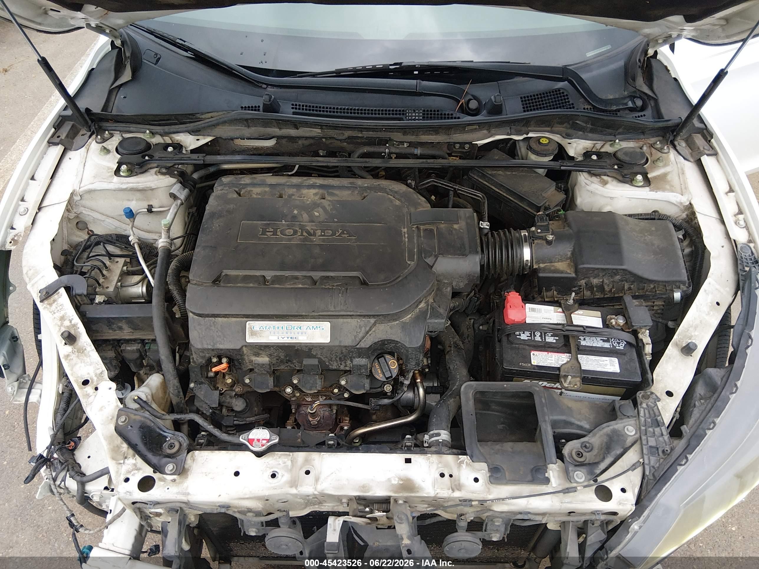 2013 Honda Accord Ex-l V-6 White vin: 1HGCR3F81DA017456