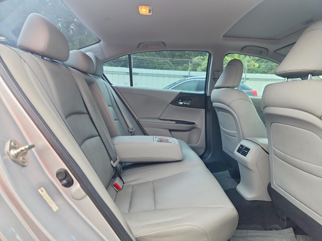 2013 Honda Accord Exl Silver vin: 1HGCR3F81DA040221