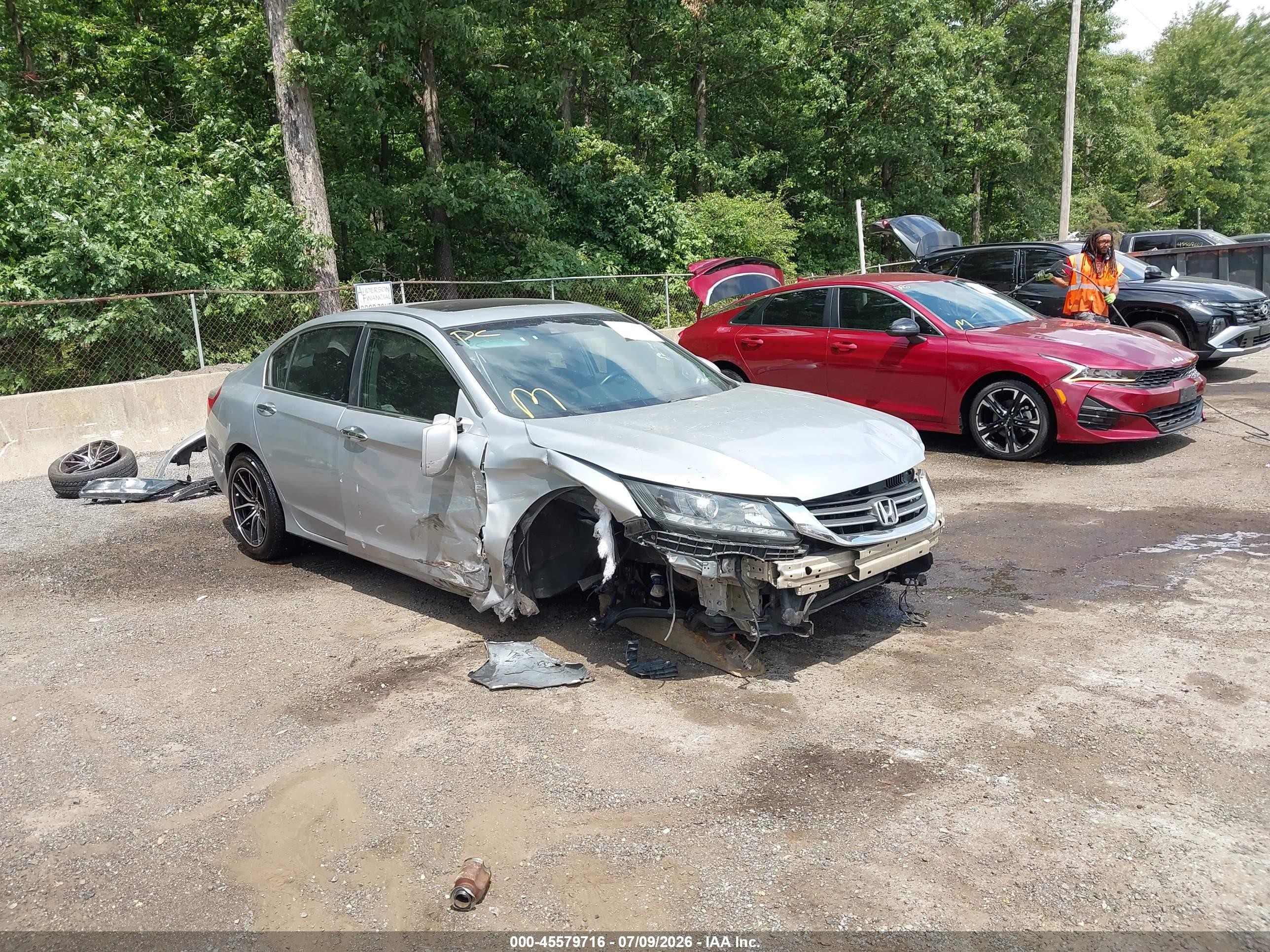 2013 Honda Accord Ex-l V-6 Silver vin: 1HGCR3F81DA046035