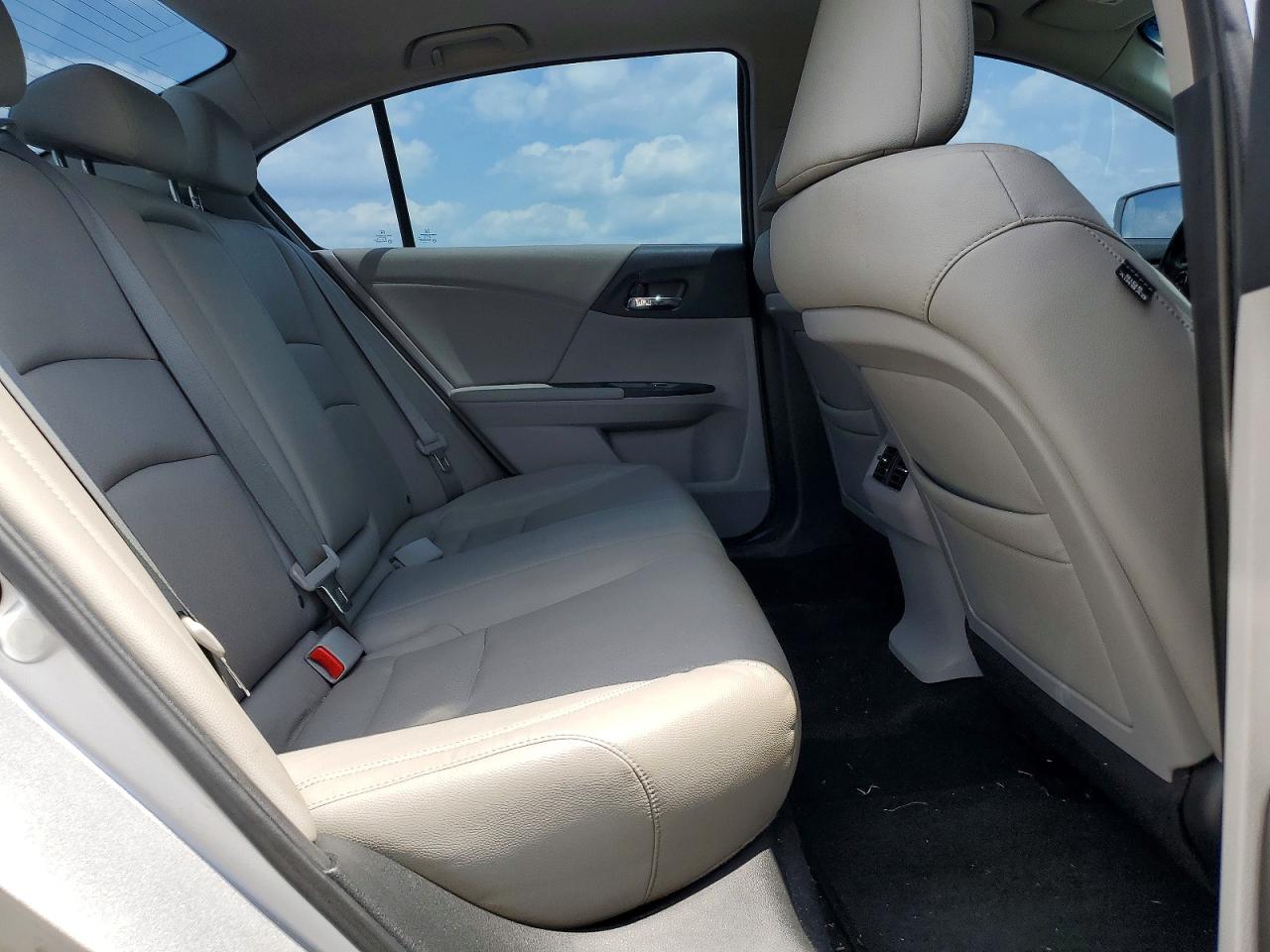 2014 Honda Accord Exl Серебряный vin: 1HGCR3F81EA022500