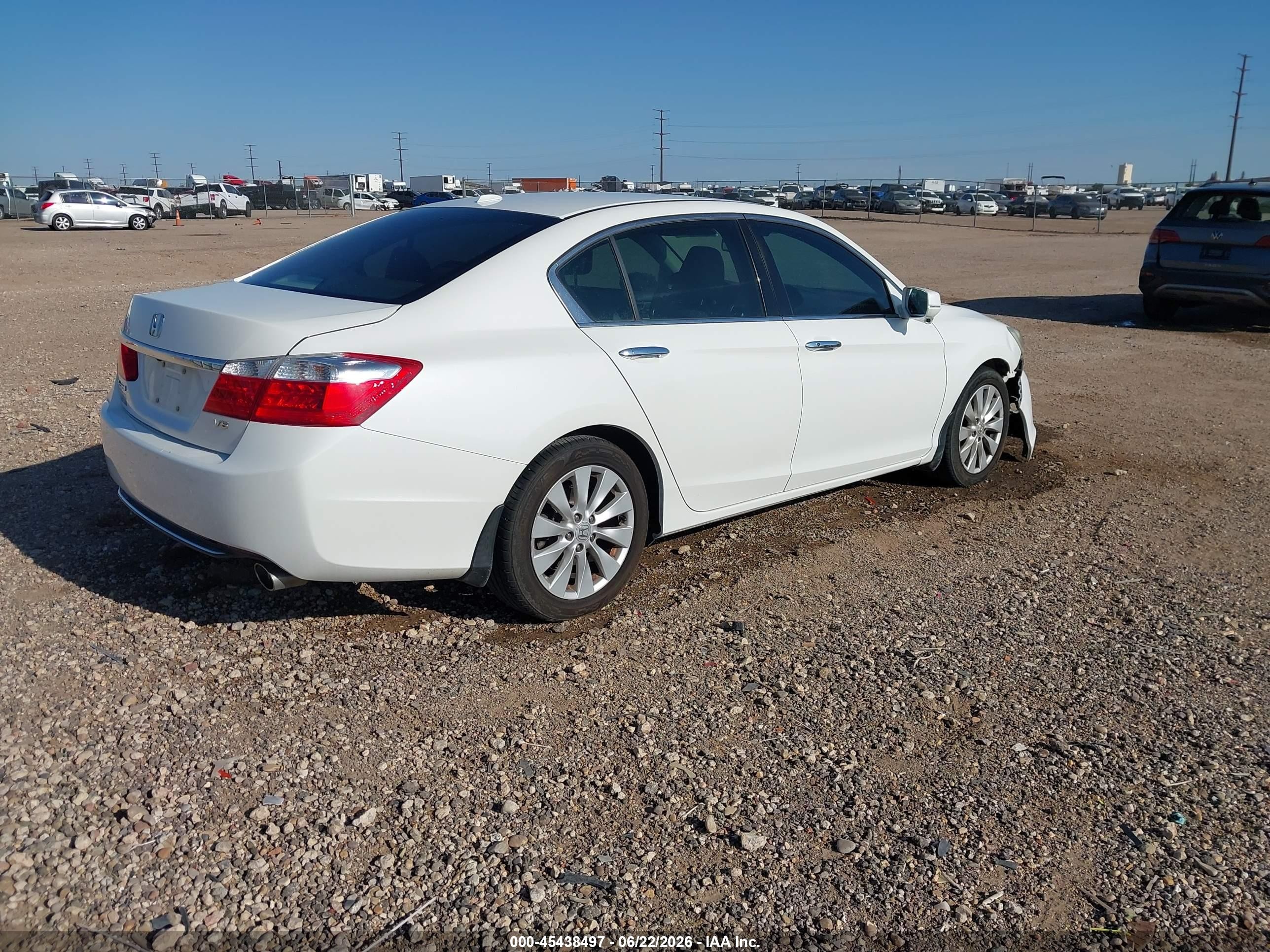 2014 Honda Accord Ex-l V-6 White vin: 1HGCR3F81EA028345