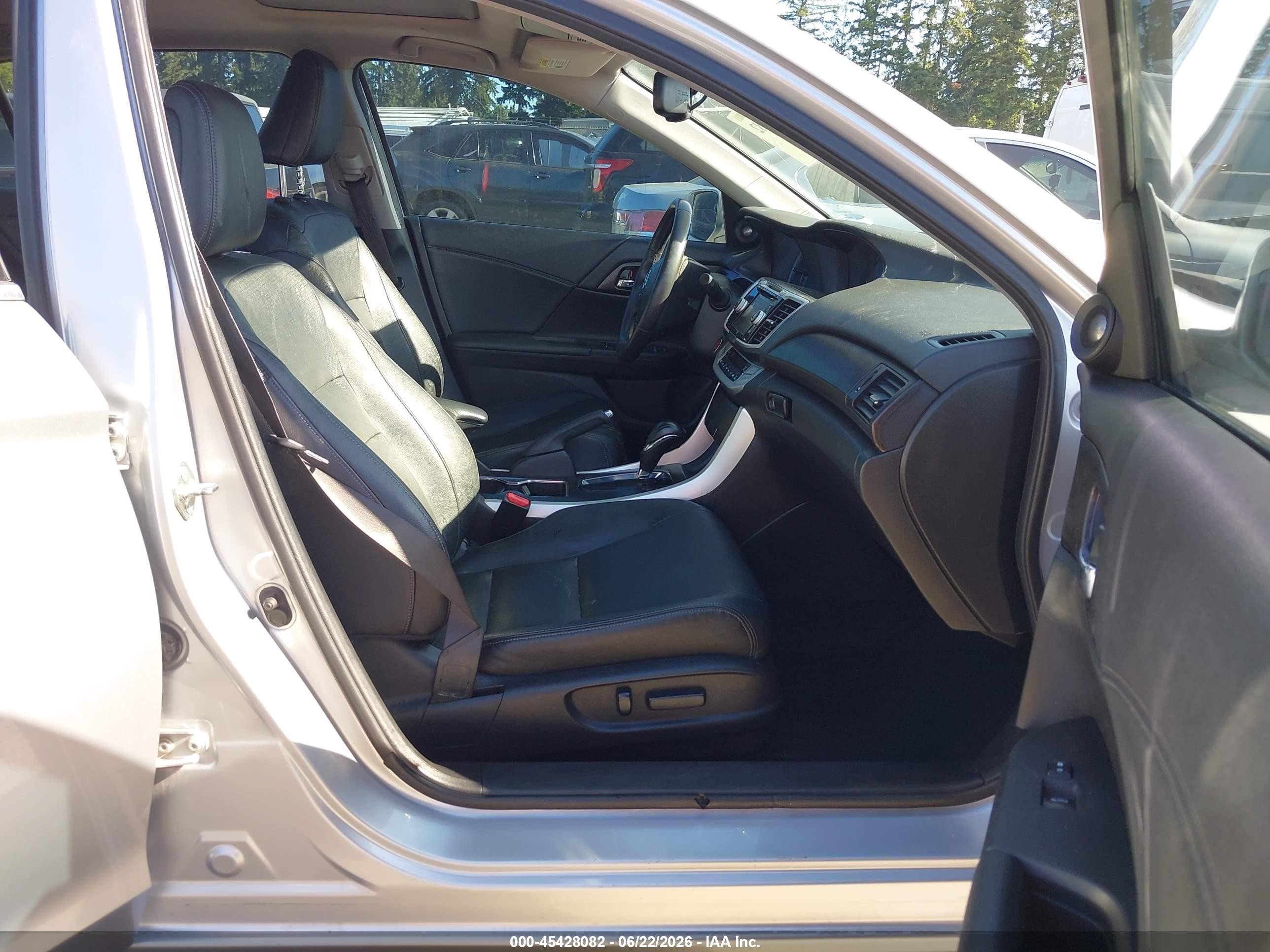 2014 Honda Accord Ex-l V-6 Silver vin: 1HGCR3F81EA039944