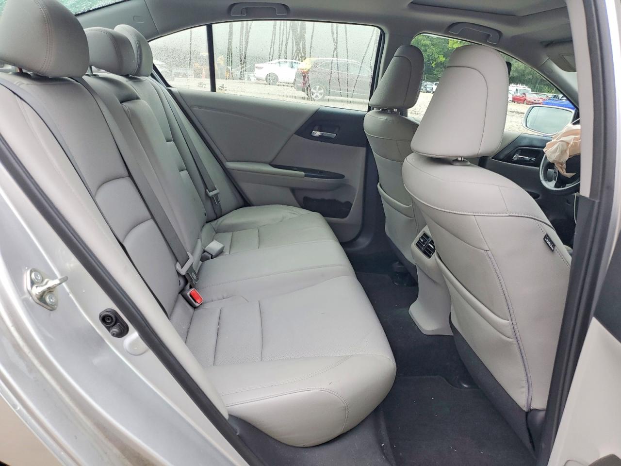 2015 Honda Accord Exl Серебряный vin: 1HGCR3F81FA030310
