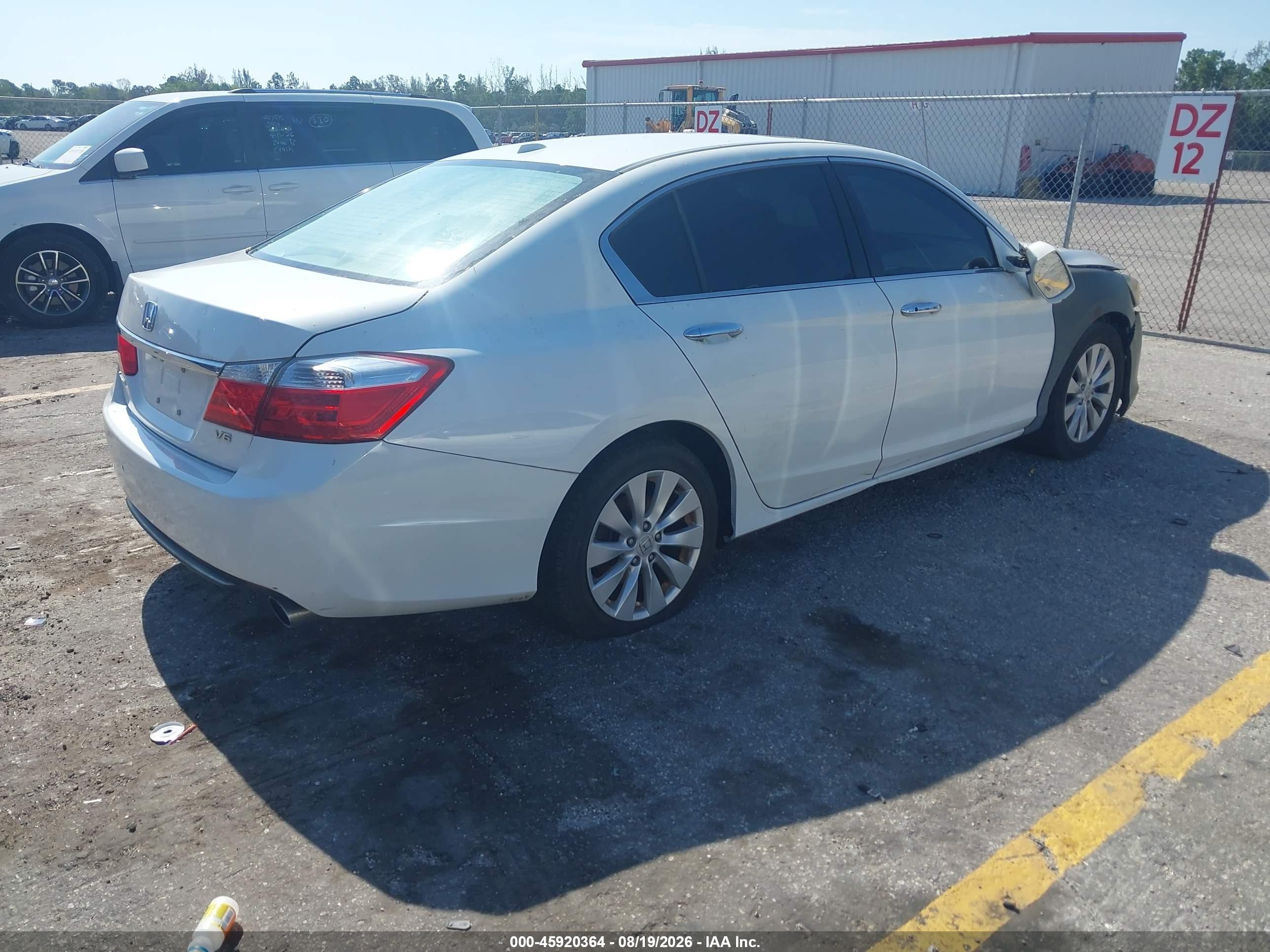 2015 Honda Accord Ex-l V-6 Белый vin: 1HGCR3F81FA034602