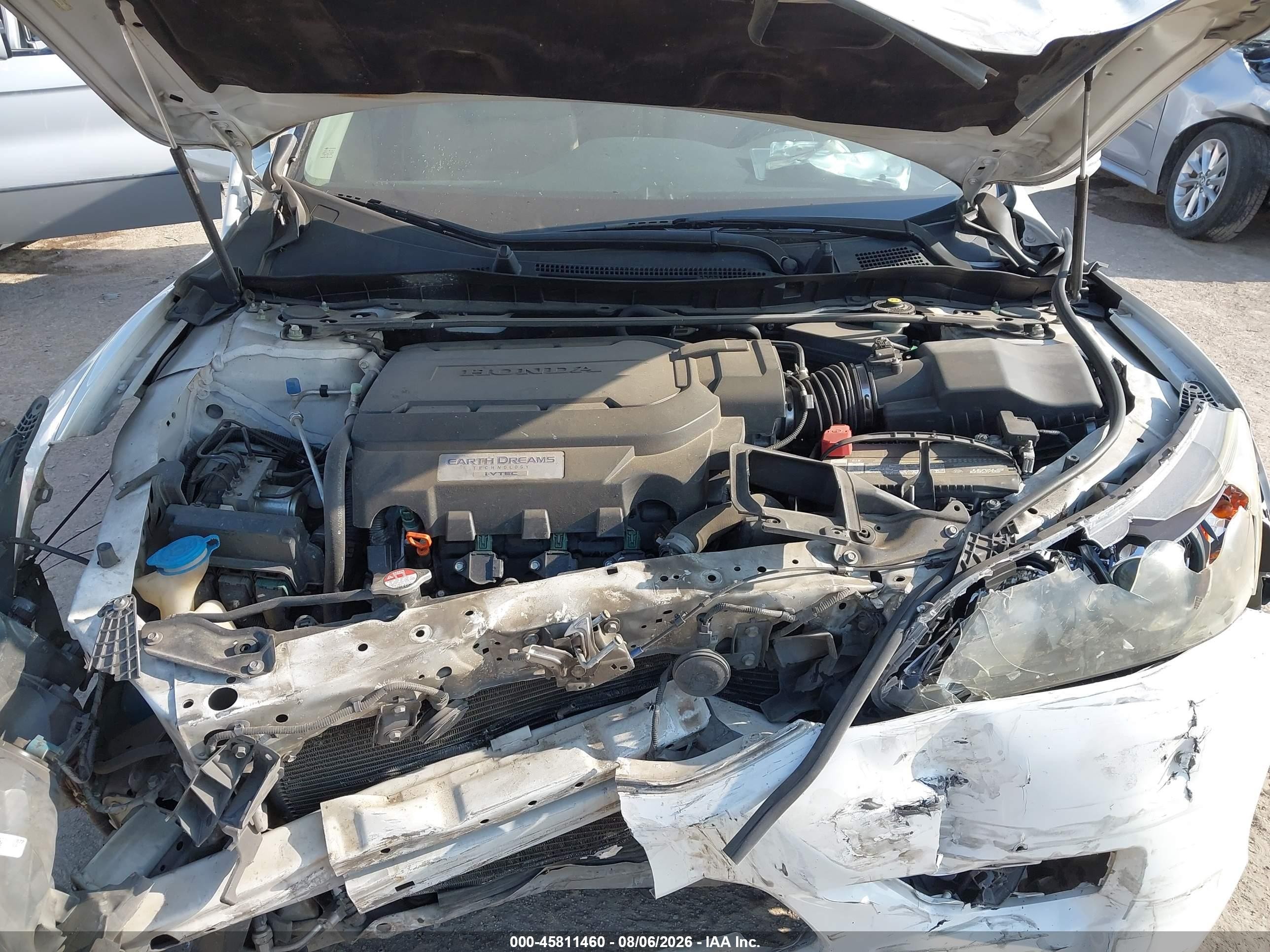 2013 Honda Accord Ex-l V-6 White vin: 1HGCR3F82DA002738