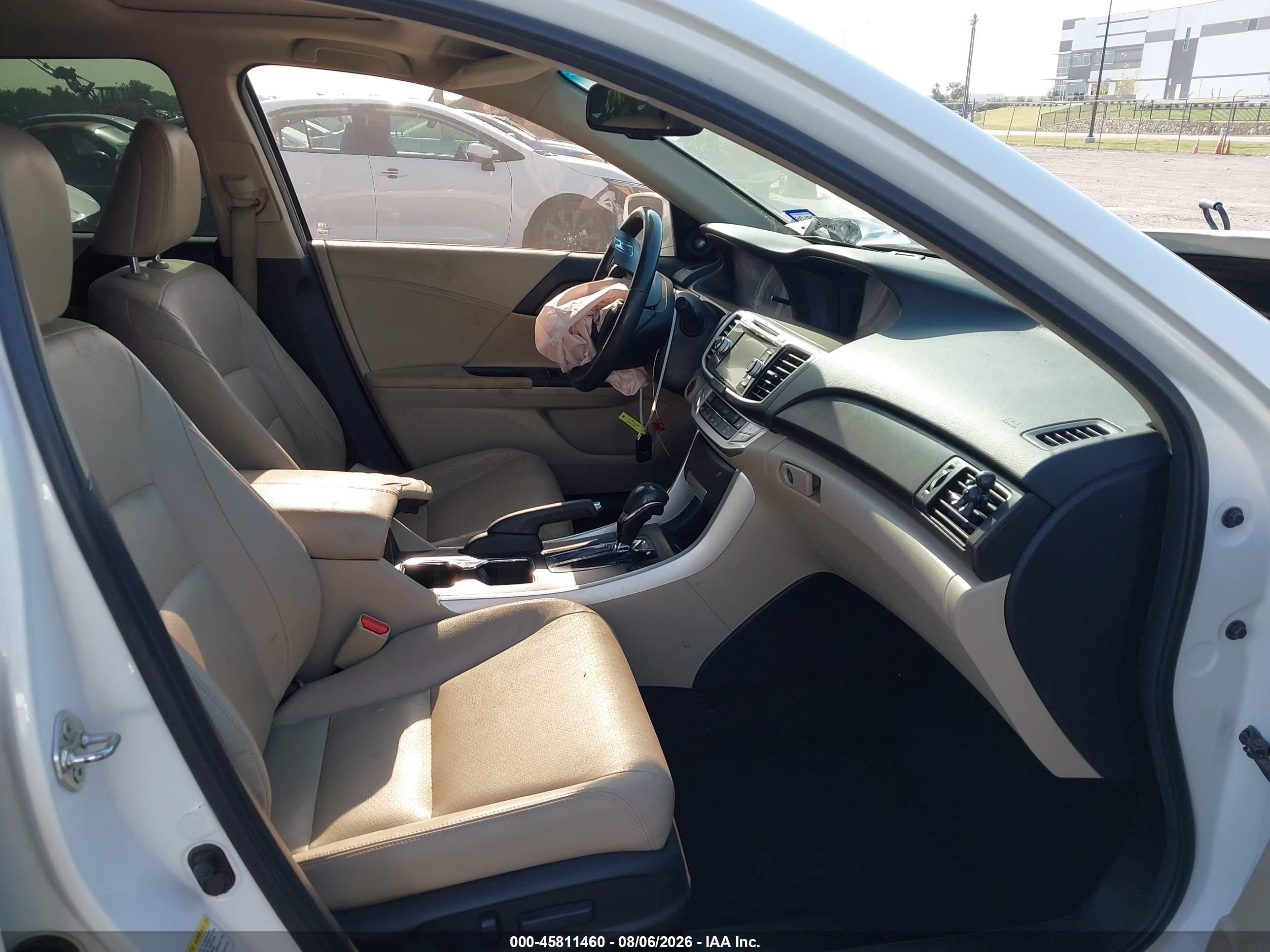 2013 Honda Accord Ex-l V-6 White vin: 1HGCR3F82DA002738