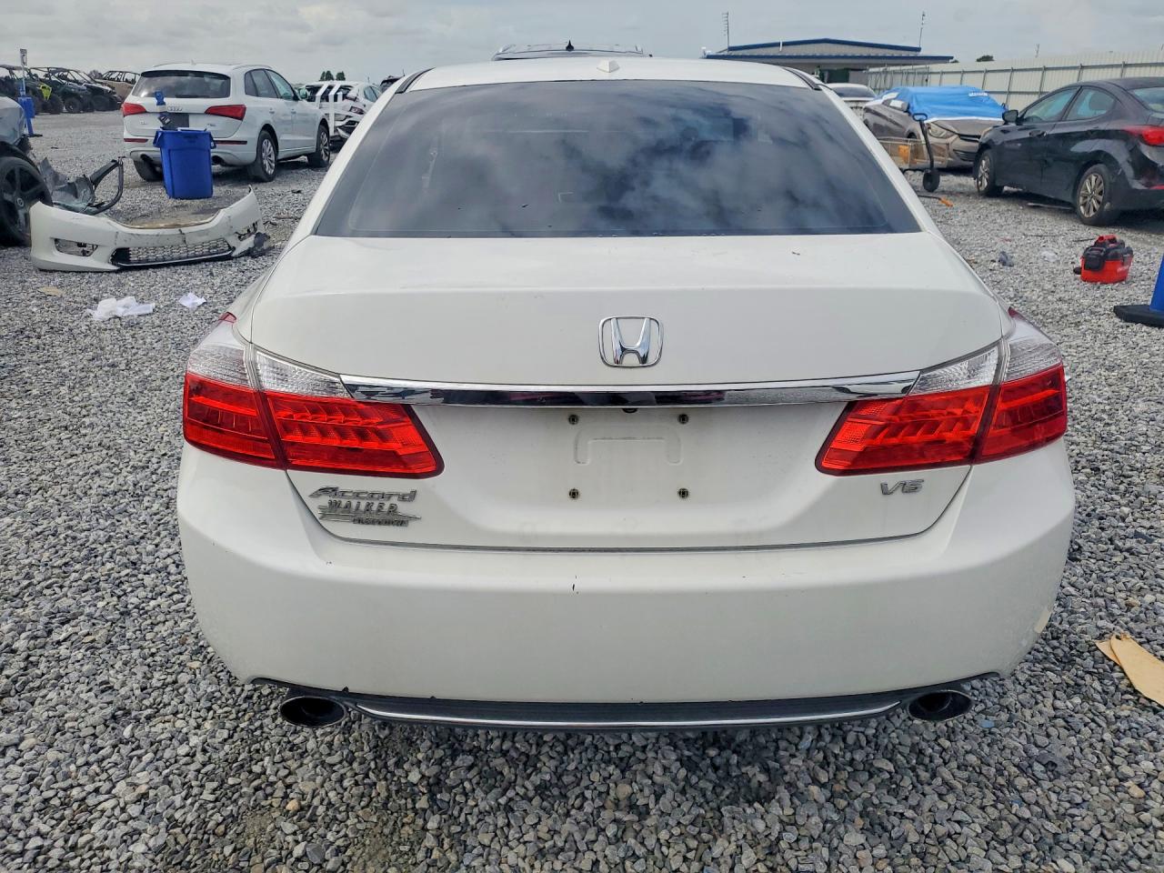 2013 Honda Accord Exl White vin: 1HGCR3F82DA005137