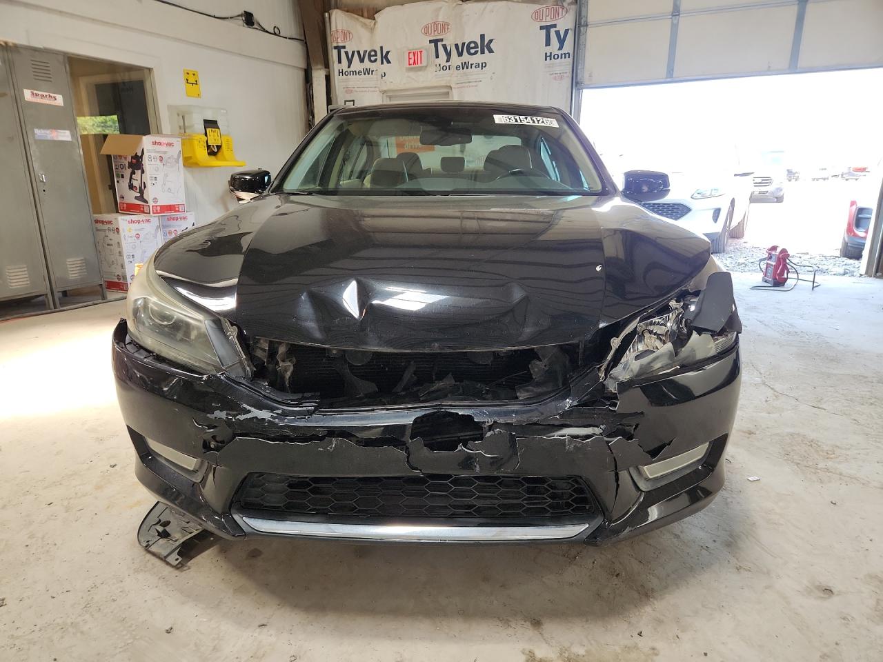 2013 Honda Accord Exl Черный vin: 1HGCR3F82DA005297 Damage: Front Bumper Reinforcement, Broken, Replacement Required