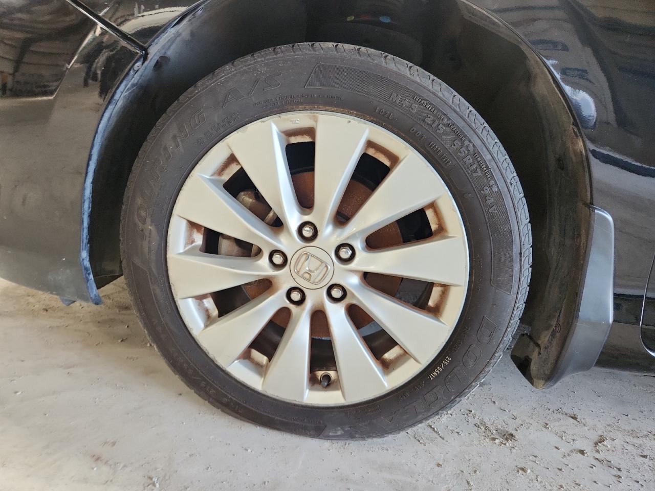 2013 Honda Accord Exl Черный vin: 1HGCR3F82DA005297 Damage: Left Front Wheel, Curb Rash, > 12 Inches