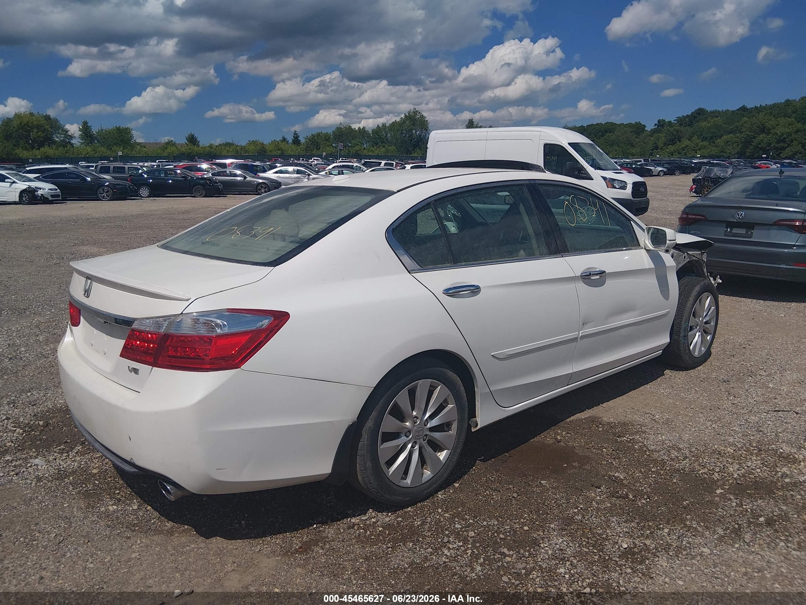 2013 Honda Accord Ex-l V-6 Белый vin: 1HGCR3F82DA011214