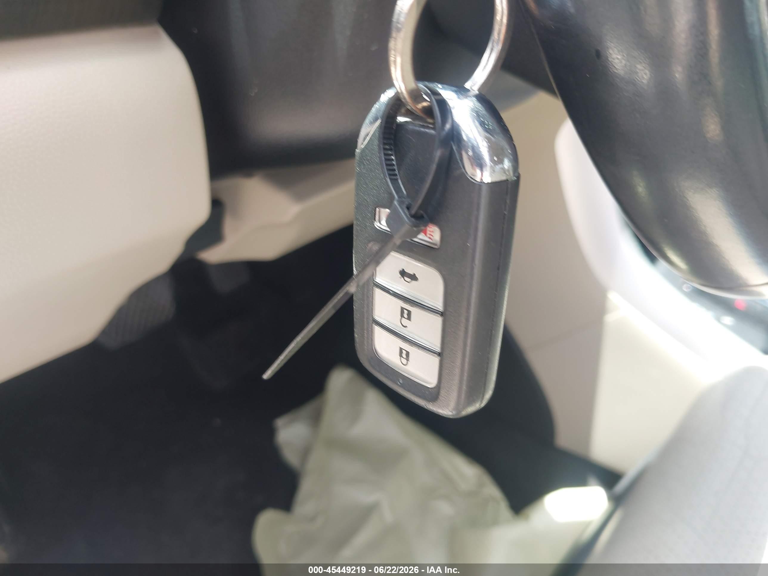 2013 Honda Accord Ex-l V-6 White vin: 1HGCR3F82DA019667