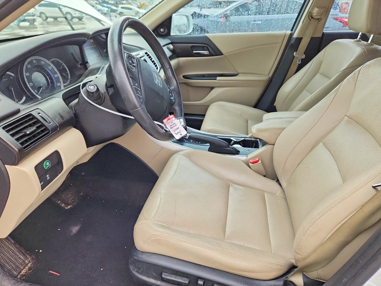 2013 Honda Accord Exl White vin: 1HGCR3F82DA024755