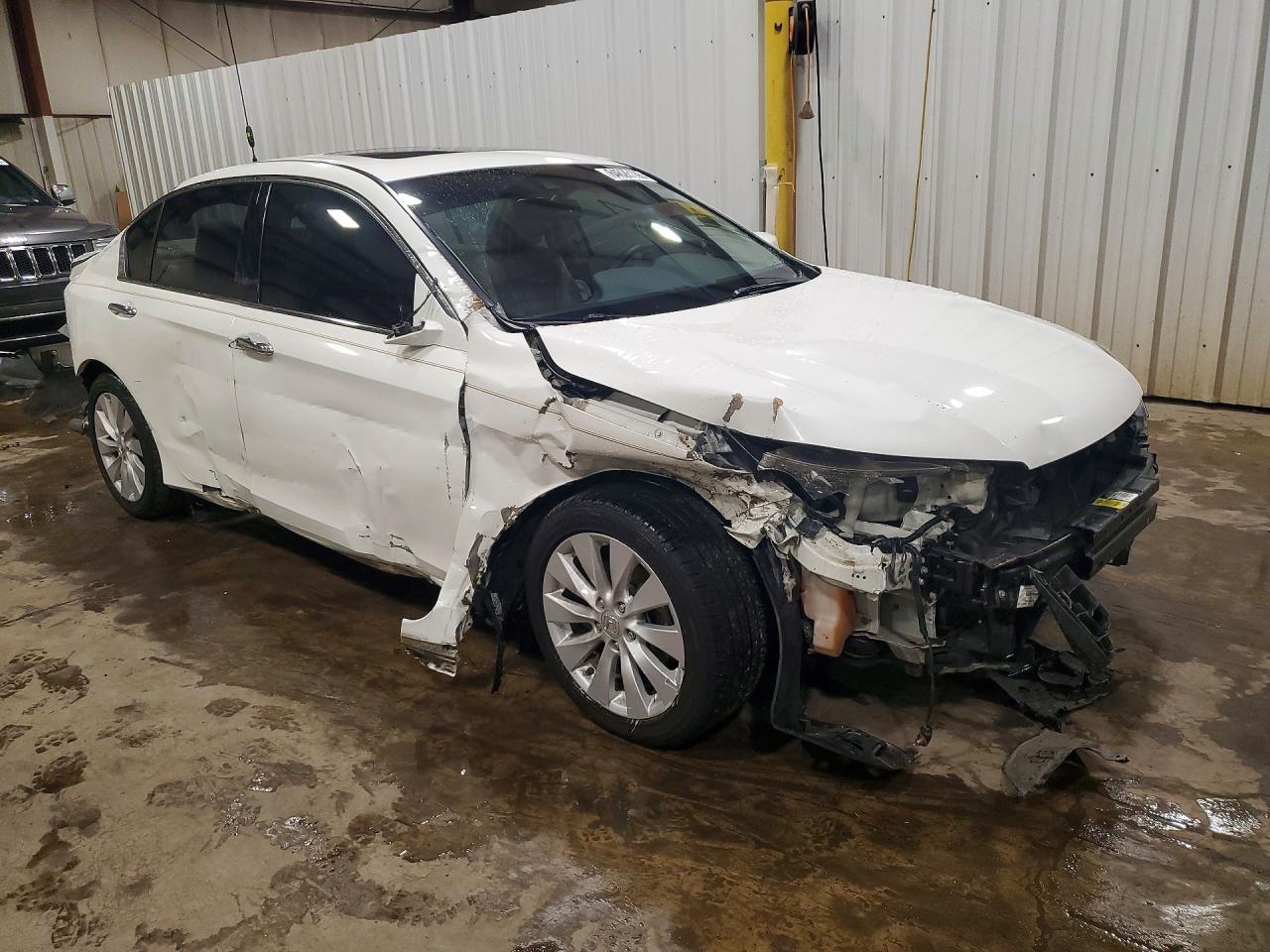 2013 Honda Accord Exl White vin: 1HGCR3F82DA031754