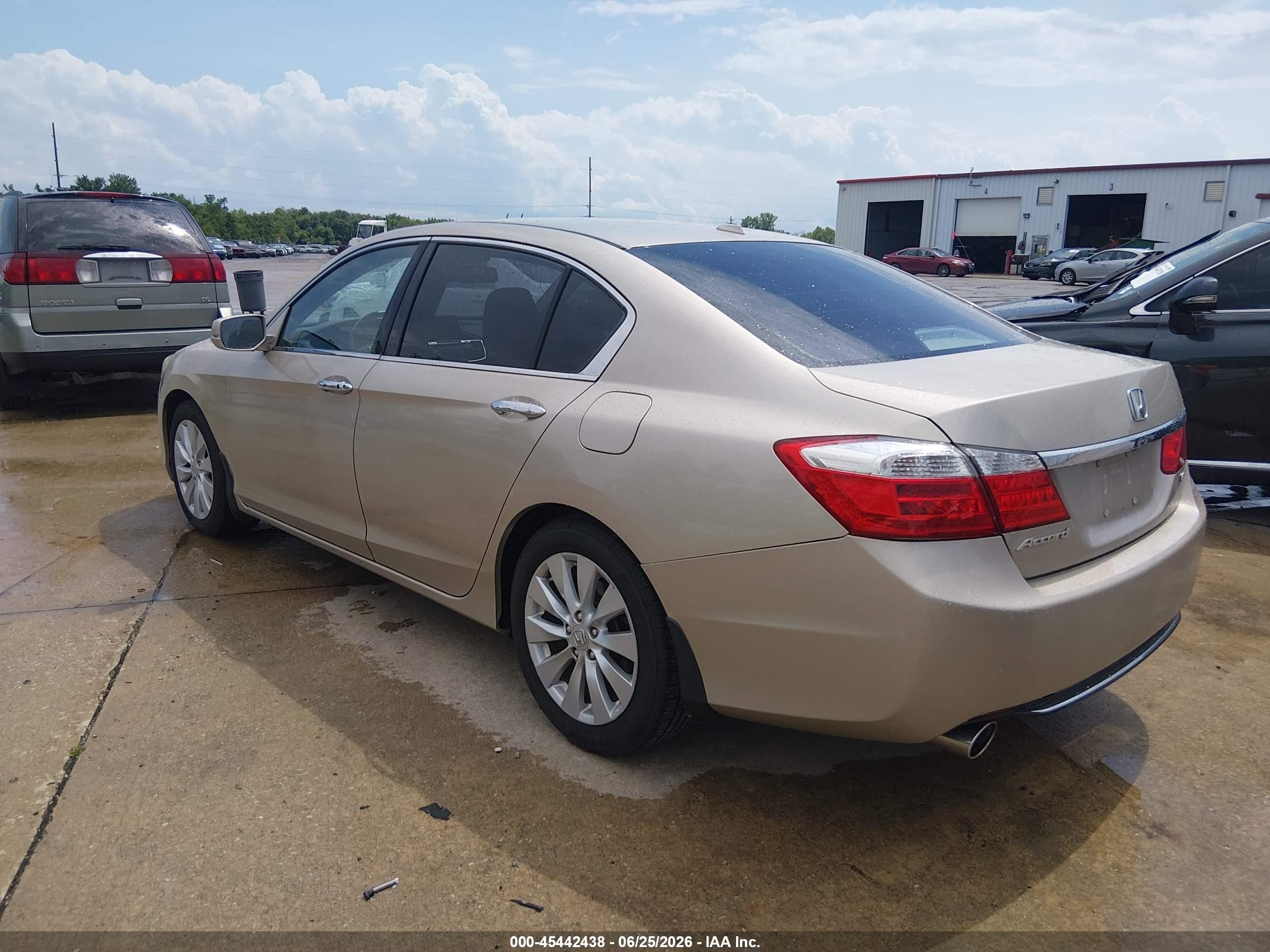 2013 Honda Accord Ex-l V-6 Champagne vin: 1HGCR3F82DA042236