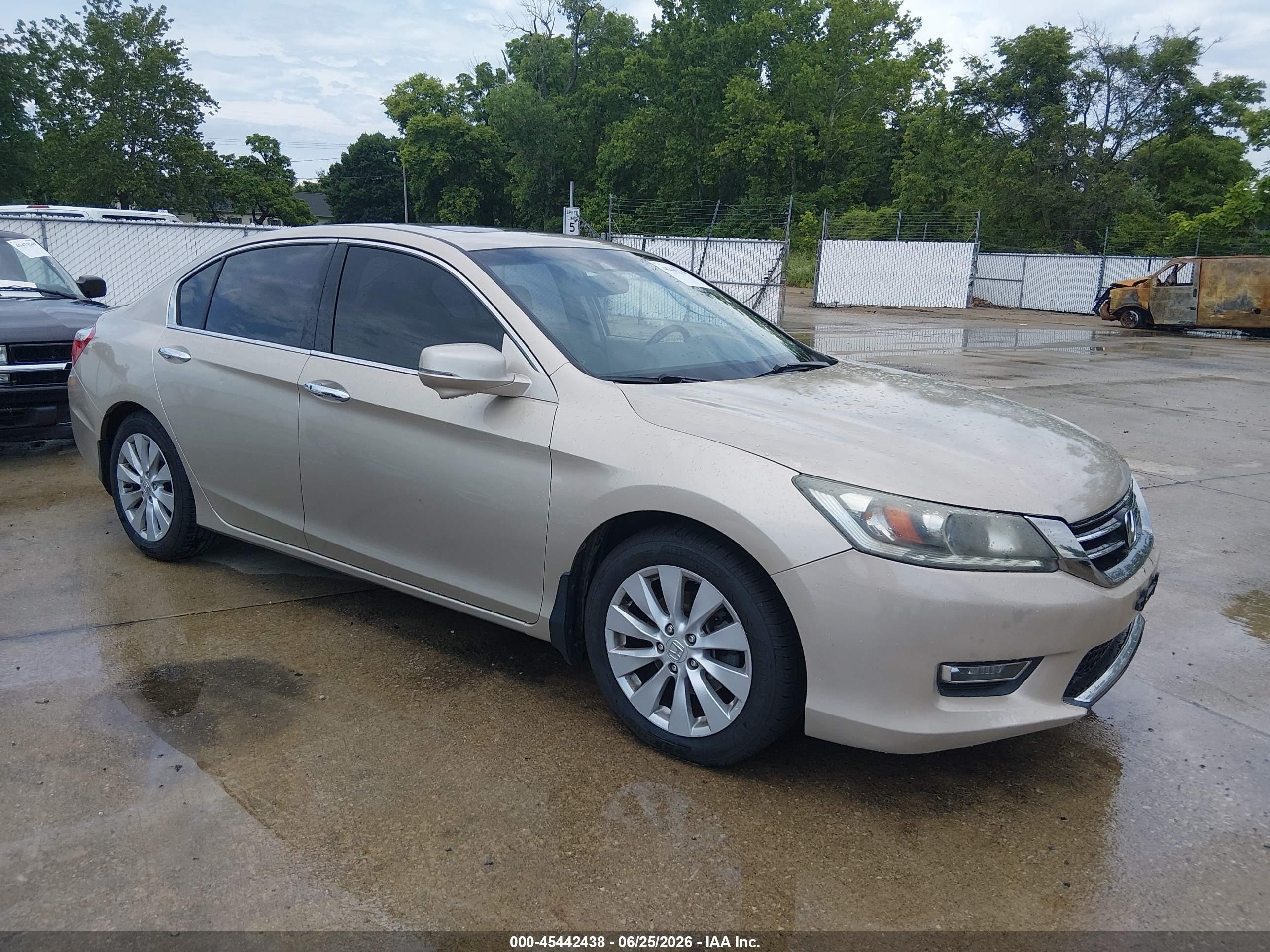 2013 Honda Accord Ex-l V-6 Champagne vin: 1HGCR3F82DA042236