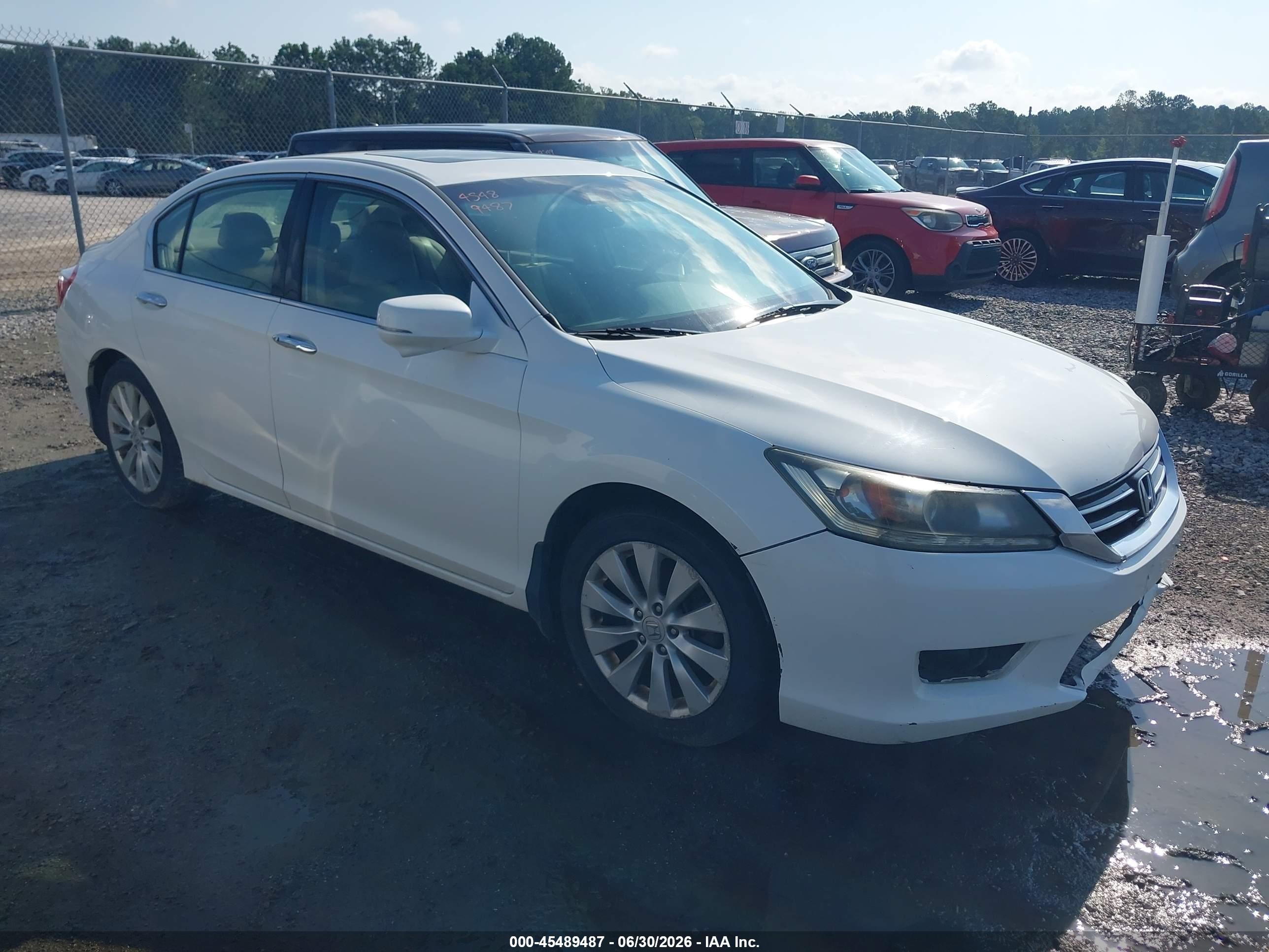 2014 Honda Accord Ex-l V-6 White vin: 1HGCR3F82EA005107