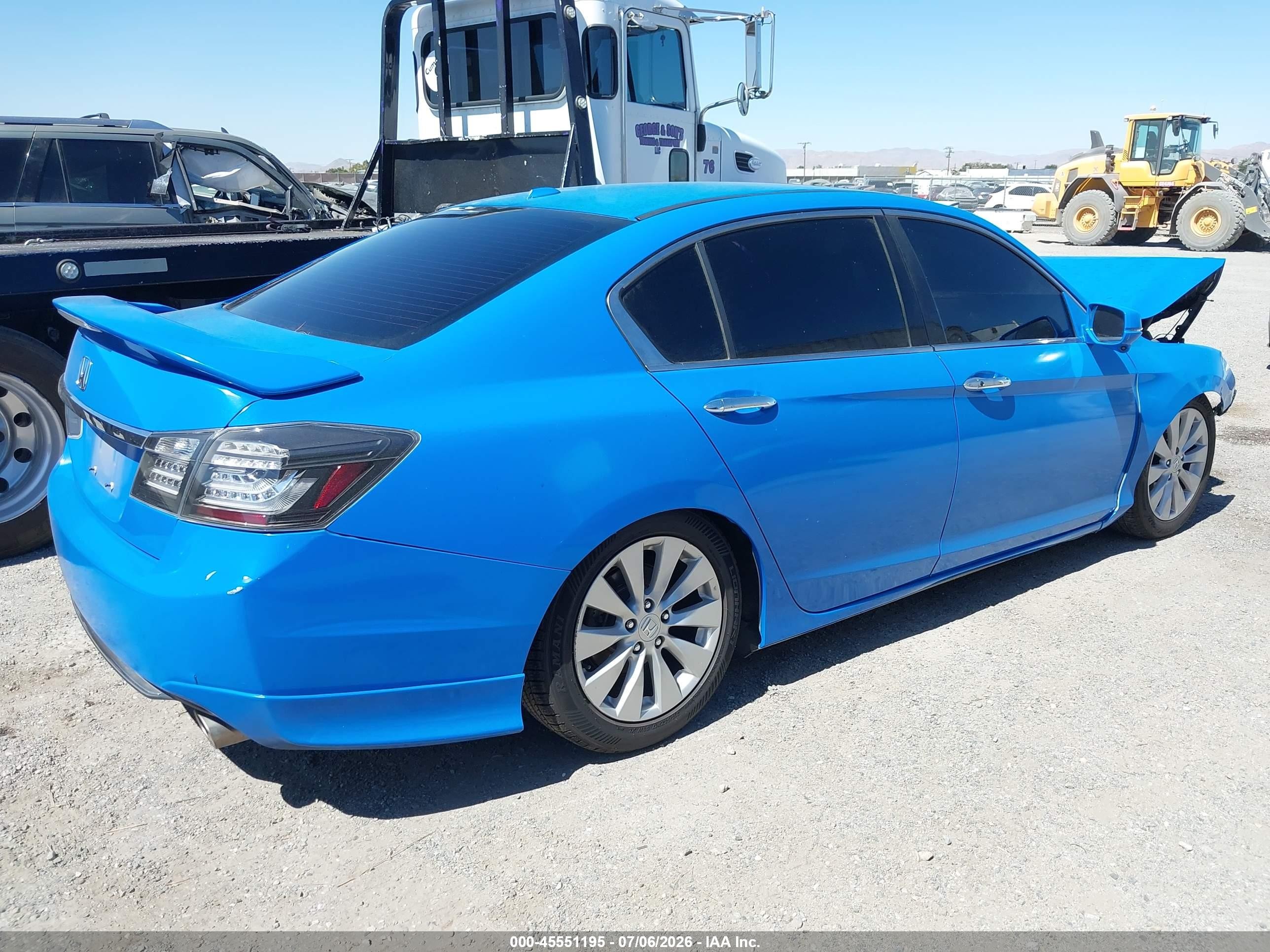 2014 Honda Accord Ex-l V-6 Blue vin: 1HGCR3F82EA022232