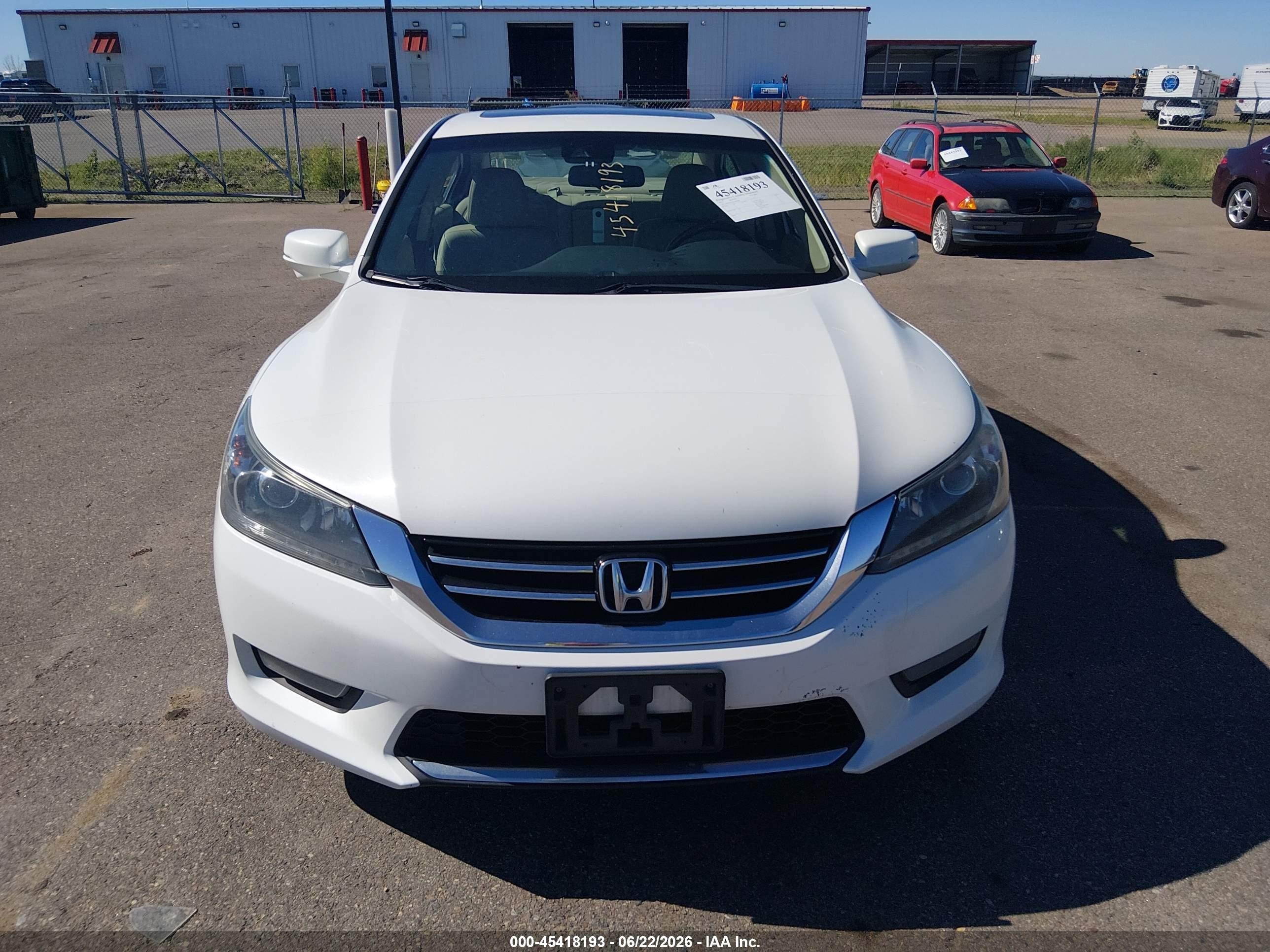 2014 Honda Accord Ex-l V-6 White vin: 1HGCR3F82EA022604