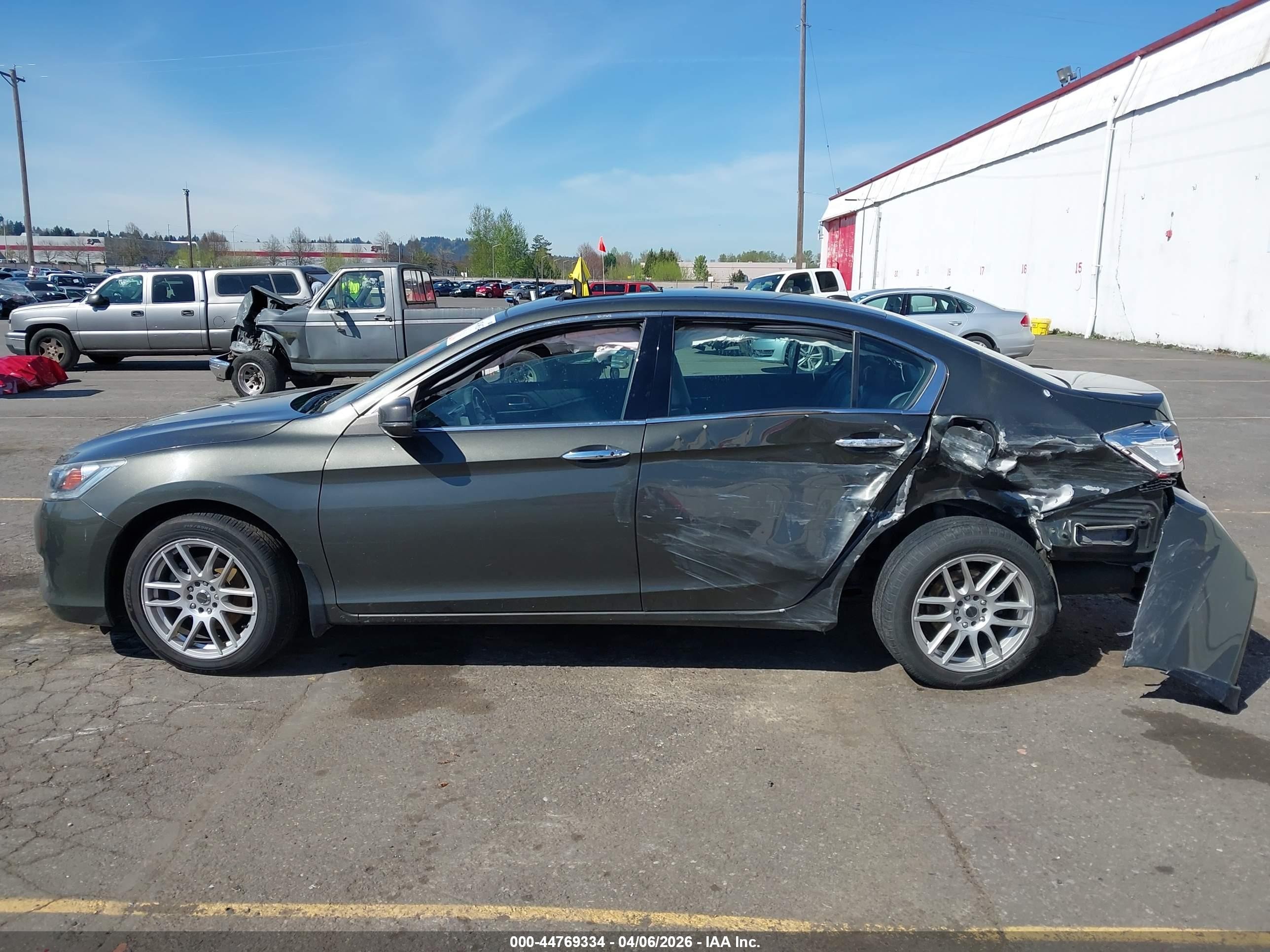 2015 Honda Accord Ex-l V-6 Серый vin: 1HGCR3F82FA001401