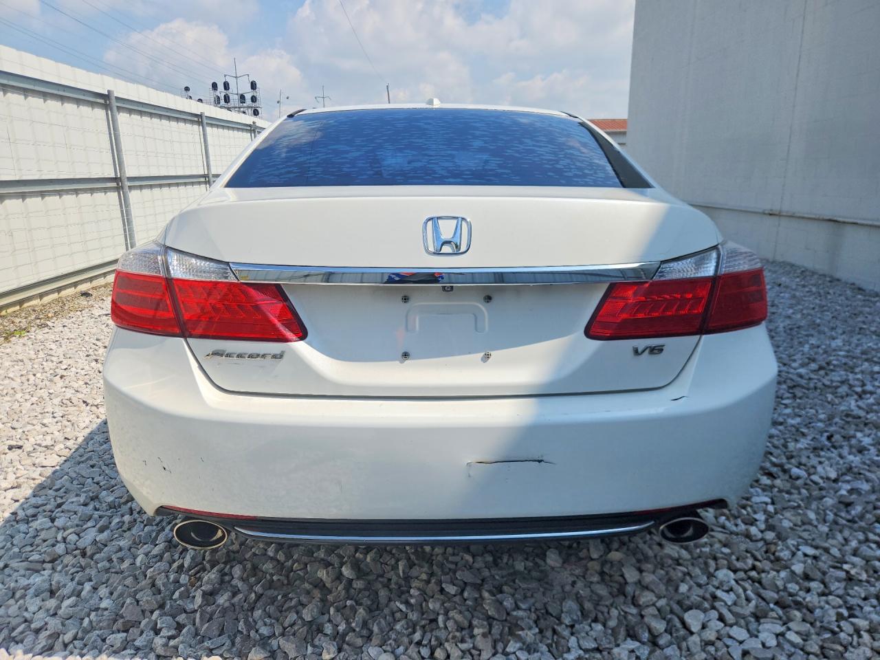 2015 Honda Accord Exl White vin: 1HGCR3F82FA014617