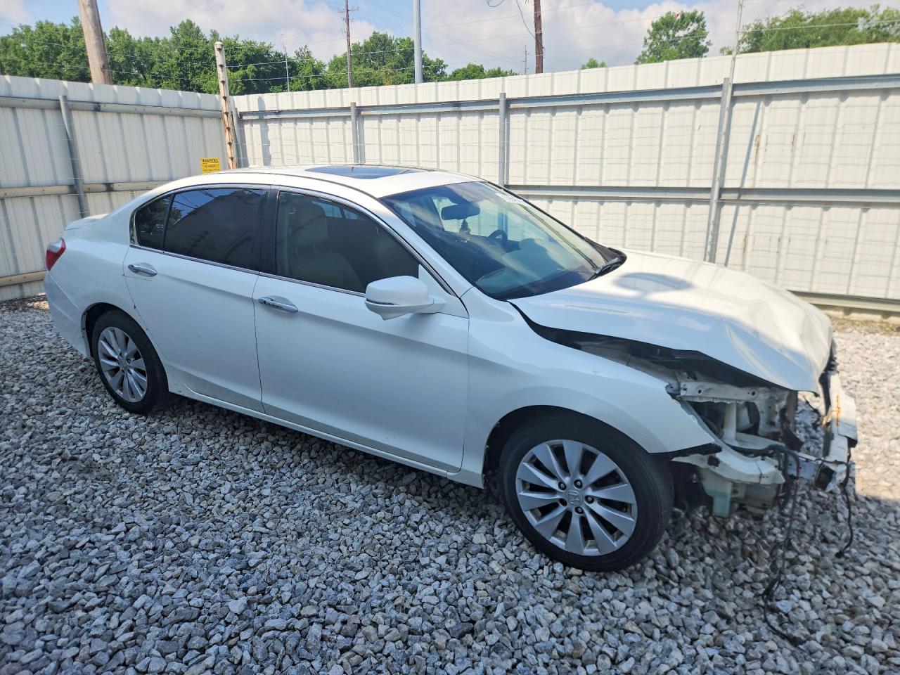 2015 Honda Accord Exl White vin: 1HGCR3F82FA014617