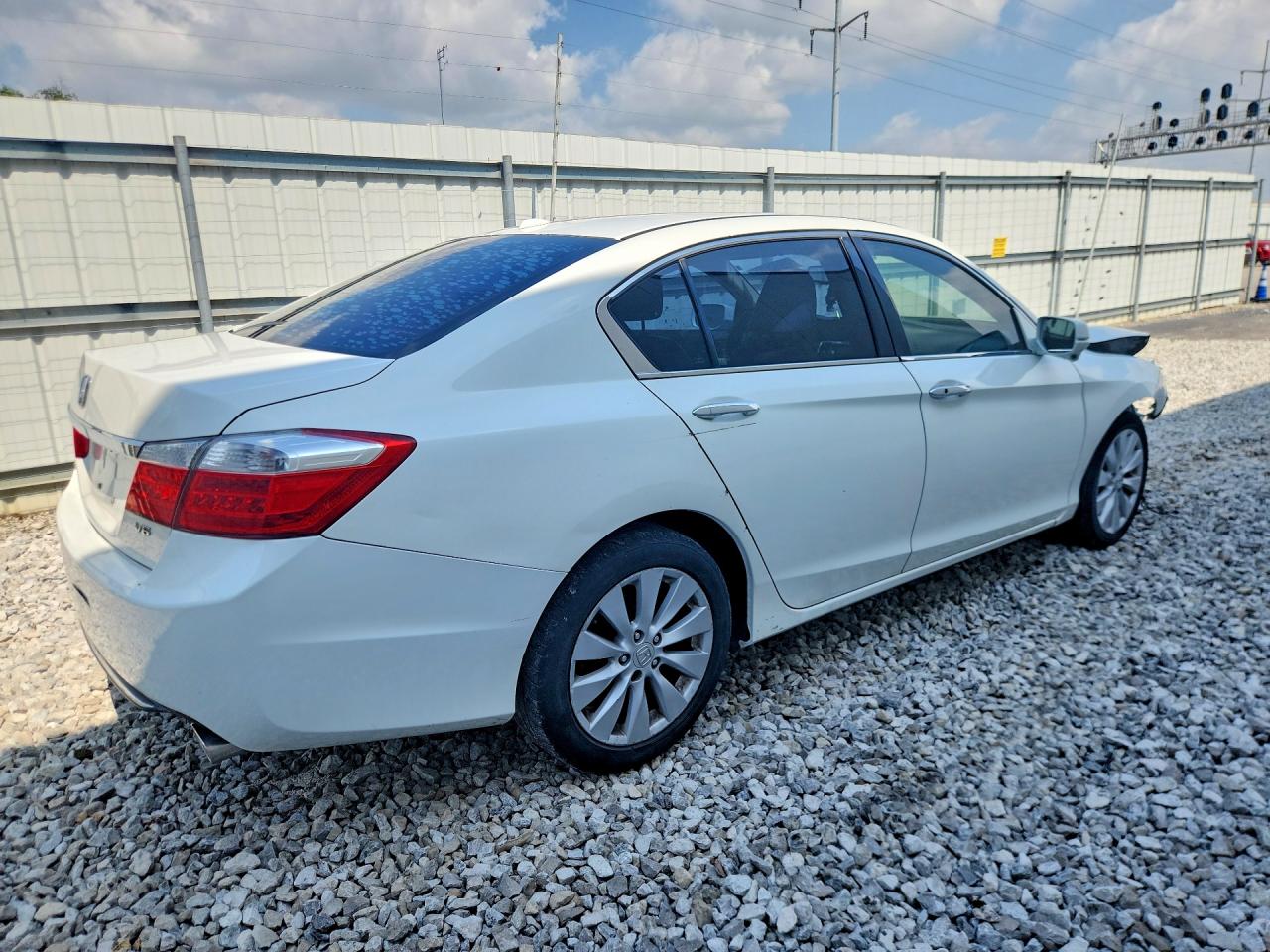 2015 Honda Accord Exl White vin: 1HGCR3F82FA014617