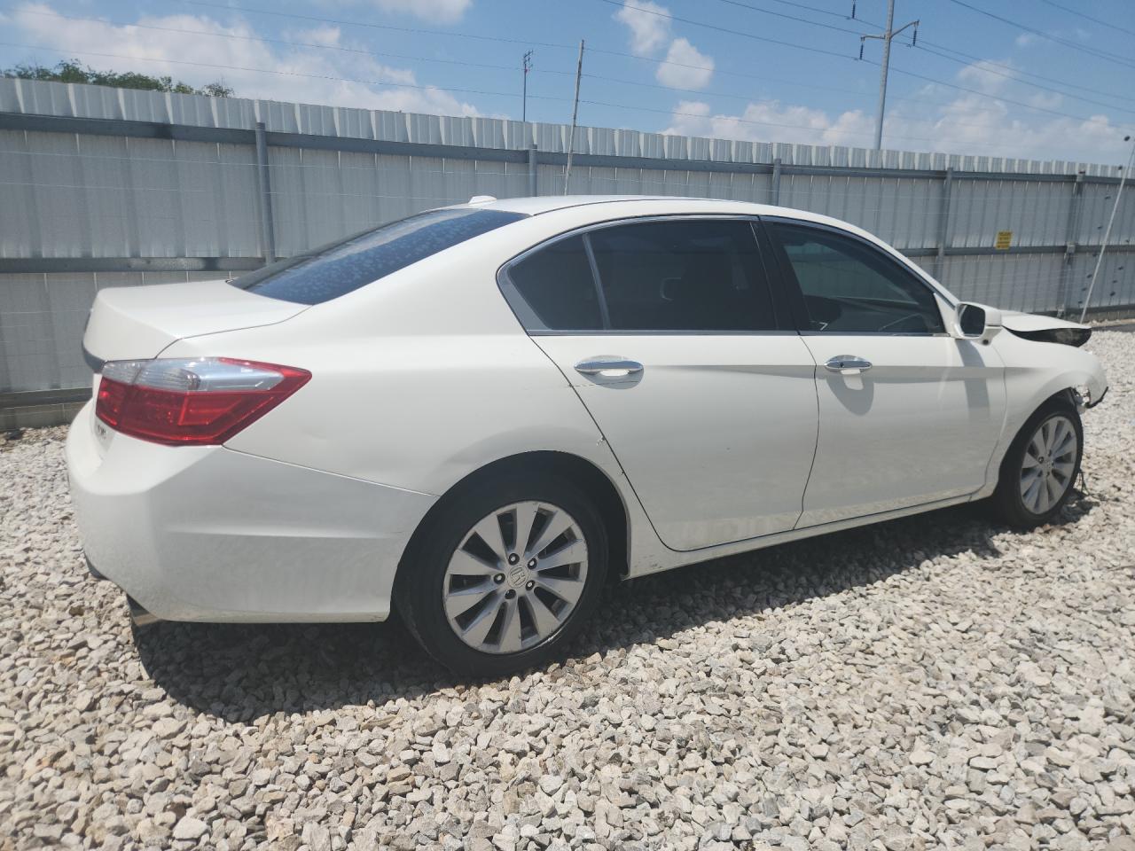 2015 Honda Accord Exl White vin: 1HGCR3F82FA014617 Damage: Right Qtr Panel, Dent(S) W/ Paint Dmg, 5 To 6 Inches