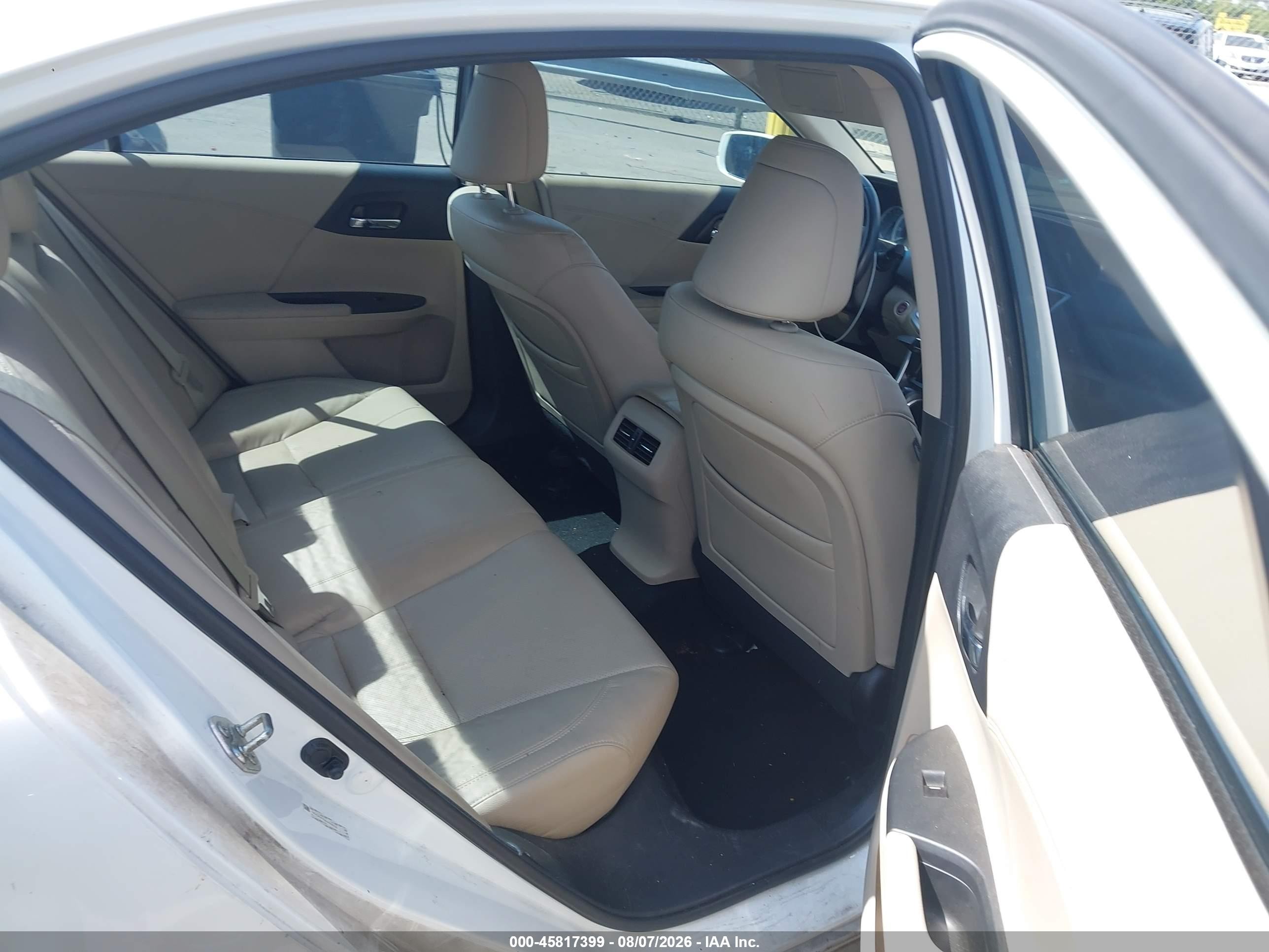 2013 Honda Accord Ex-l V-6 Белый vin: 1HGCR3F83DA005132