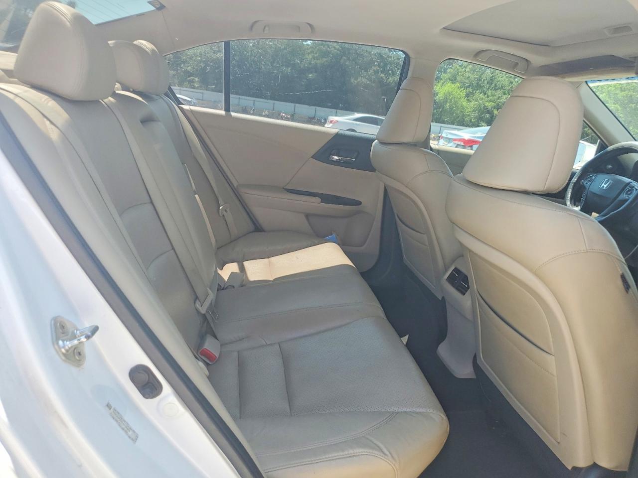 2013 Honda Accord Exl White vin: 1HGCR3F83DA005826