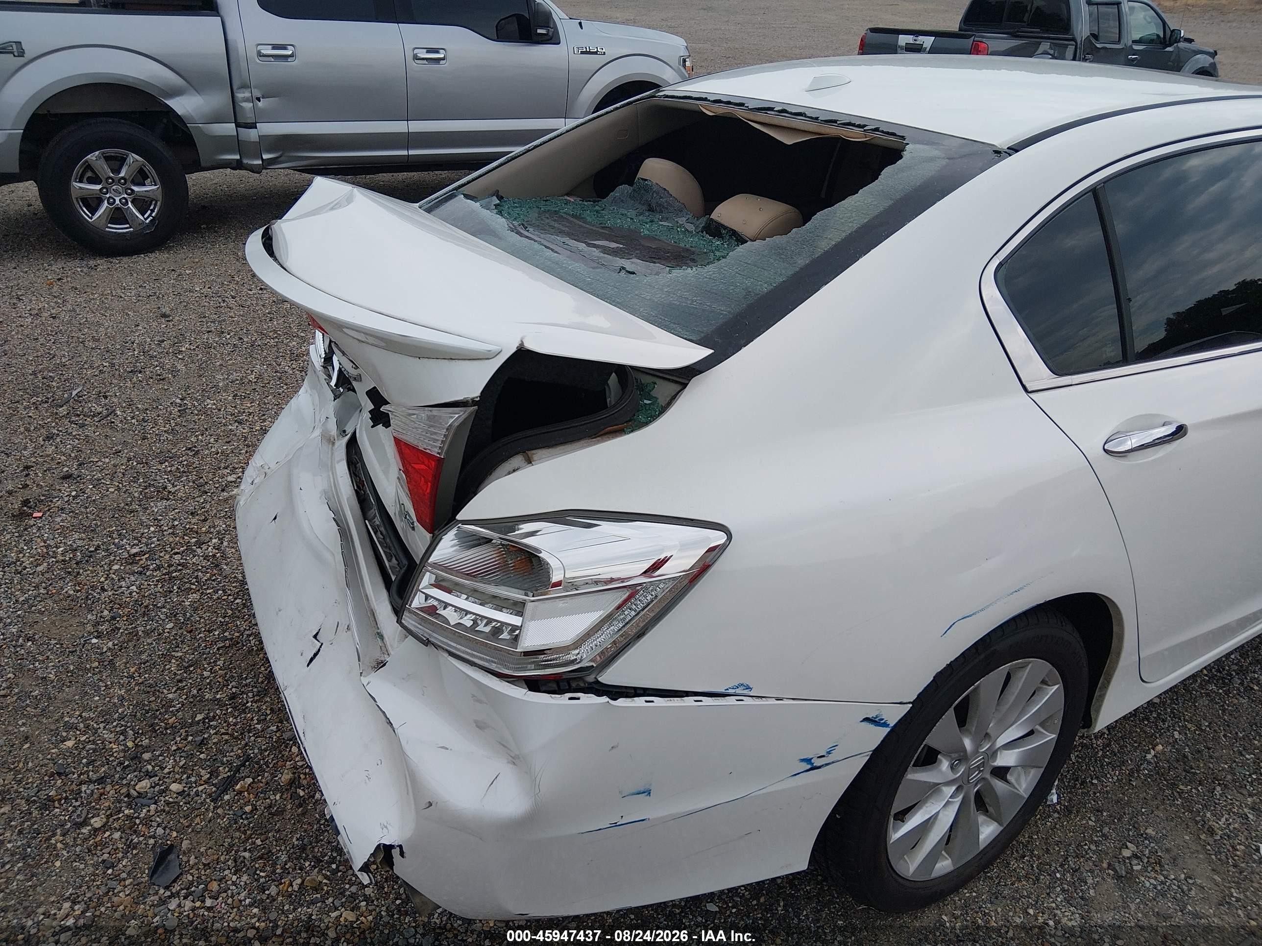 2013 Honda Accord Ex-l V-6 White vin: 1HGCR3F83DA014252