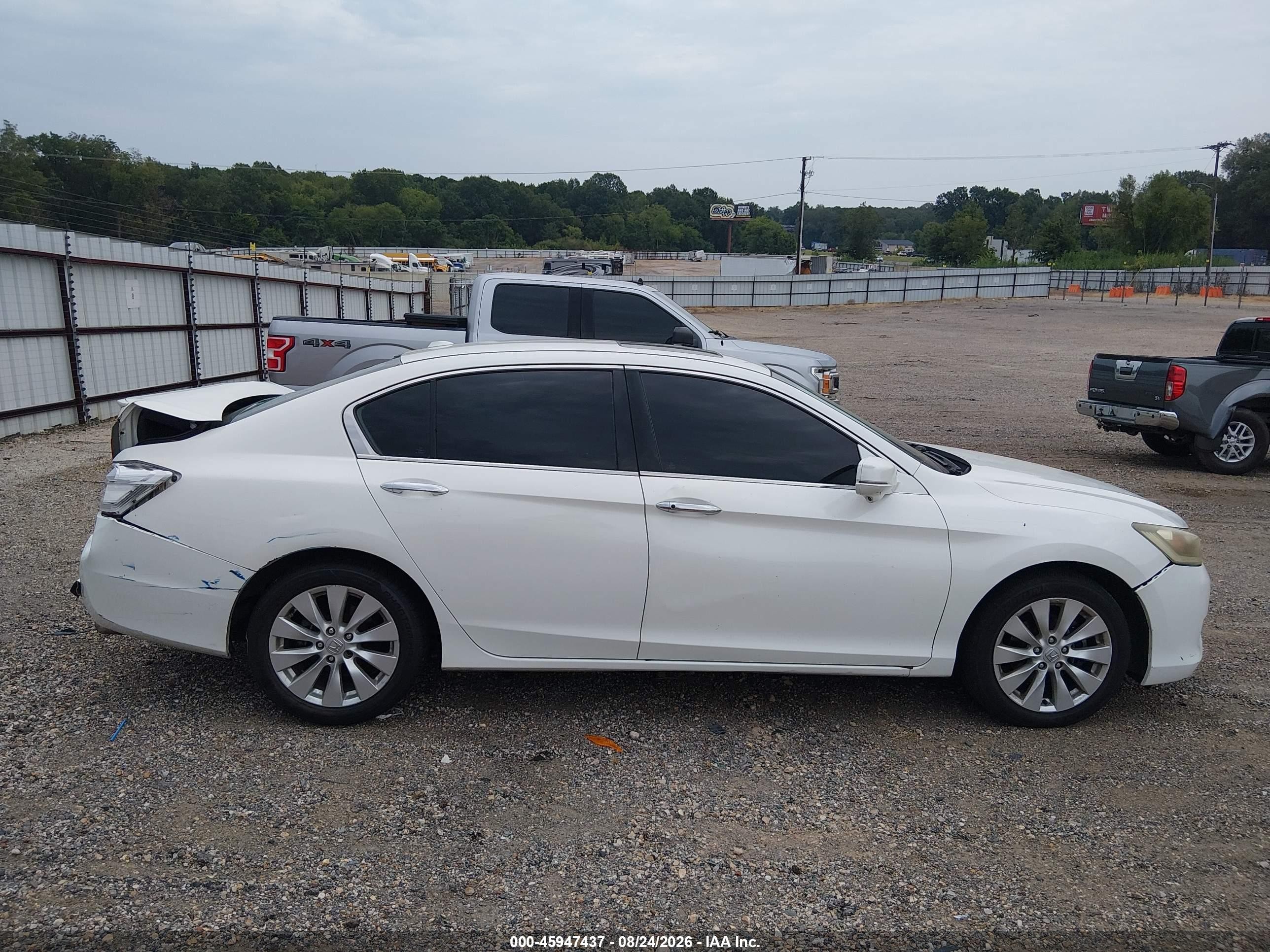 2013 Honda Accord Ex-l V-6 White vin: 1HGCR3F83DA014252