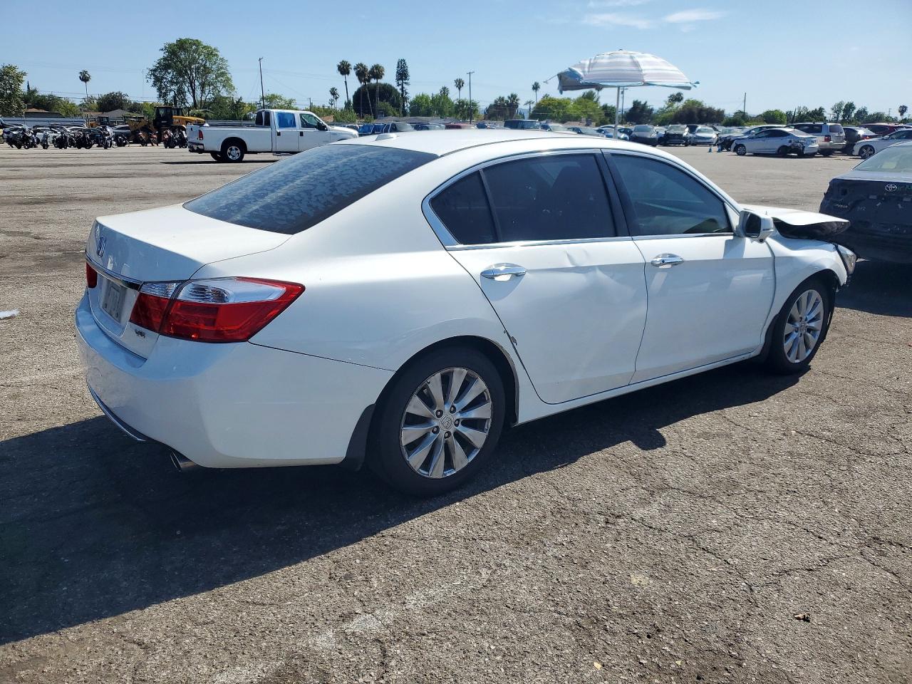 2013 Honda Accord Exl White vin: 1HGCR3F83DA025090