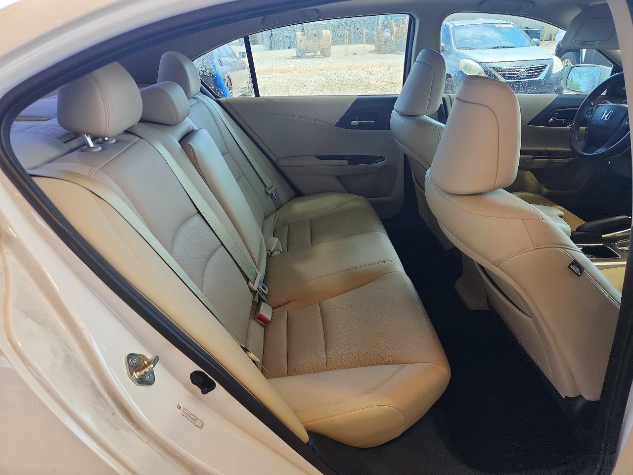 2014 Honda Accord Exl White vin: 1HGCR3F83EA035295