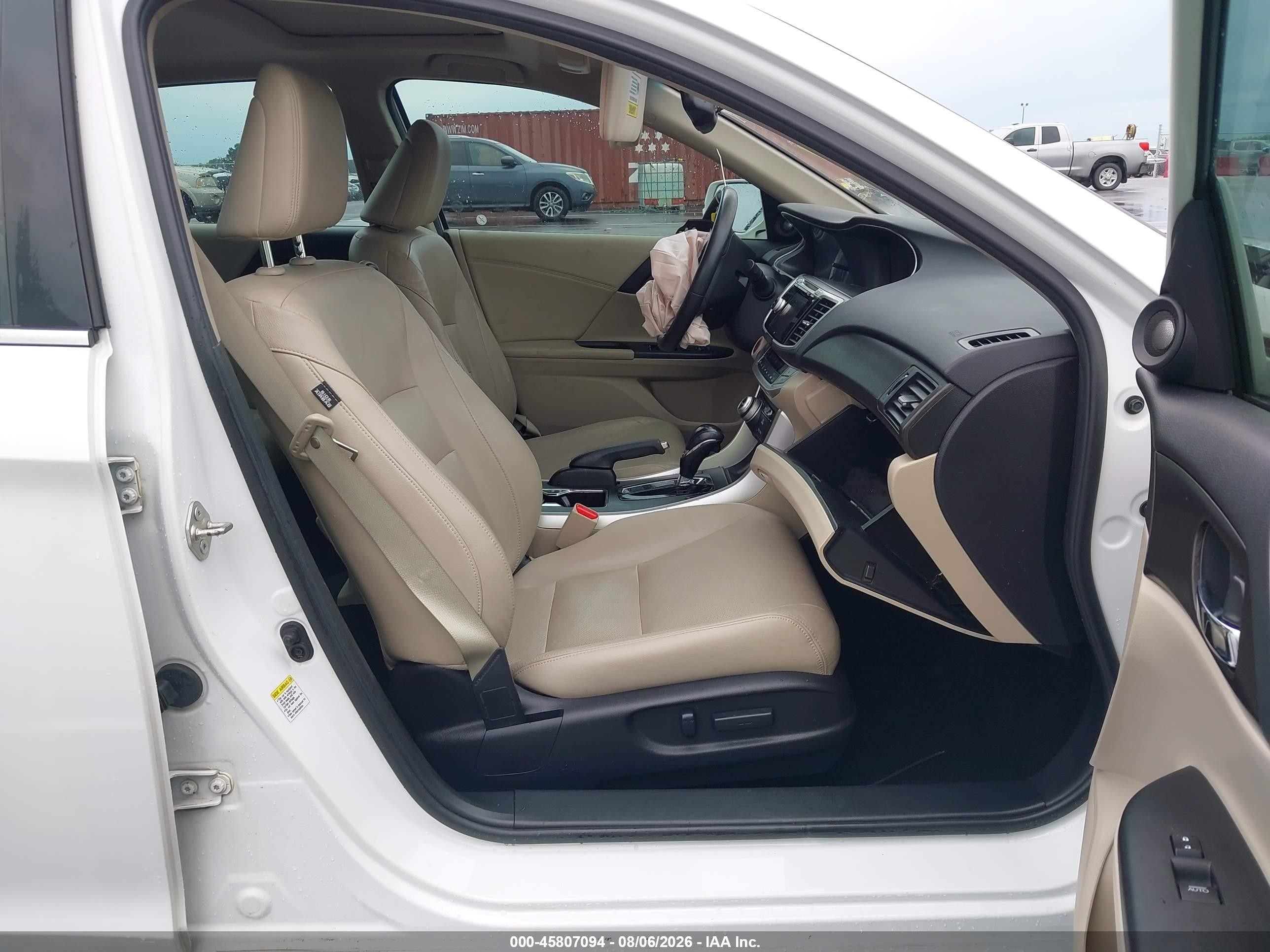 2015 Honda Accord Ex-l V-6 White vin: 1HGCR3F83FA015310