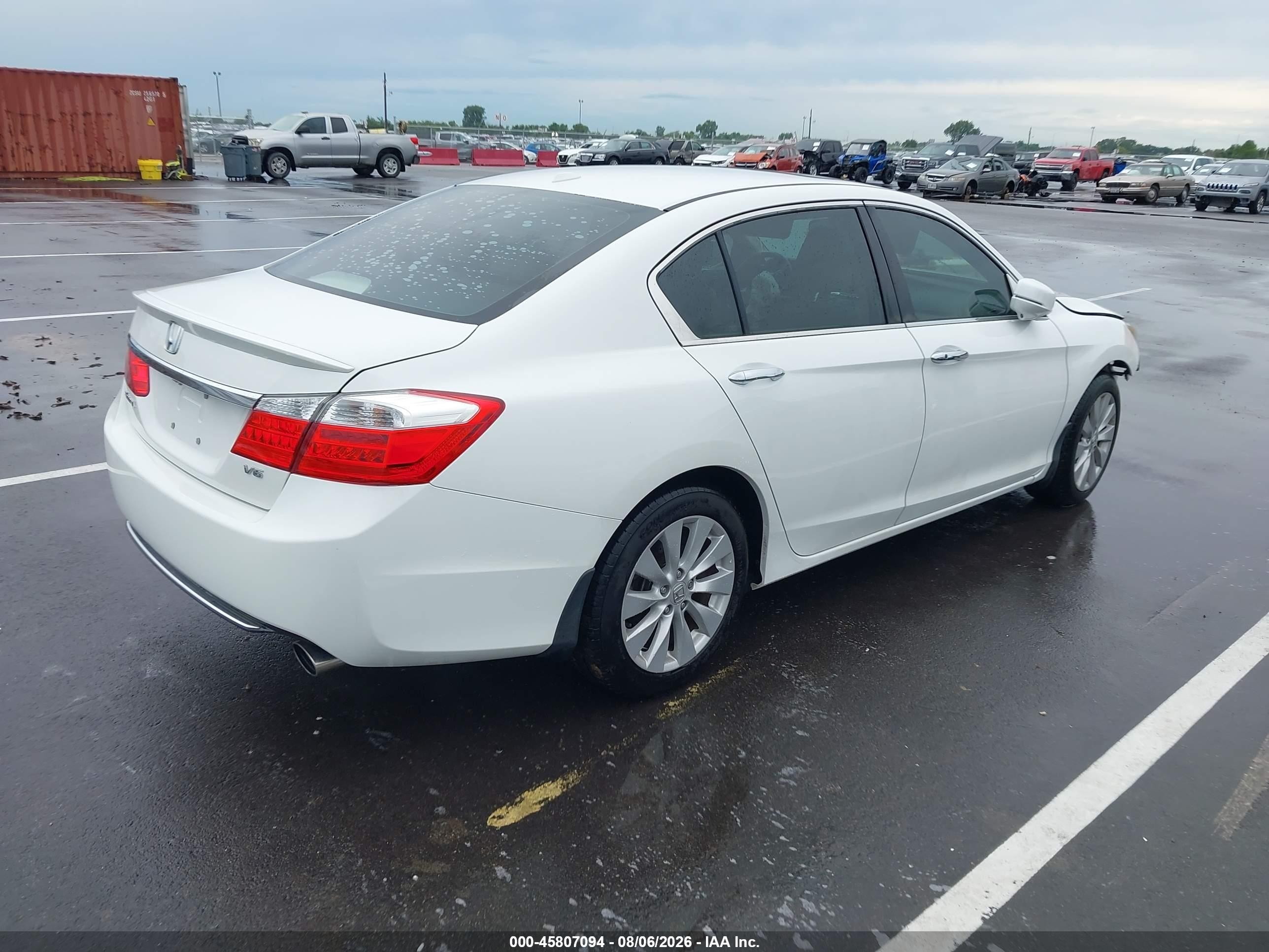 2015 Honda Accord Ex-l V-6 White vin: 1HGCR3F83FA015310