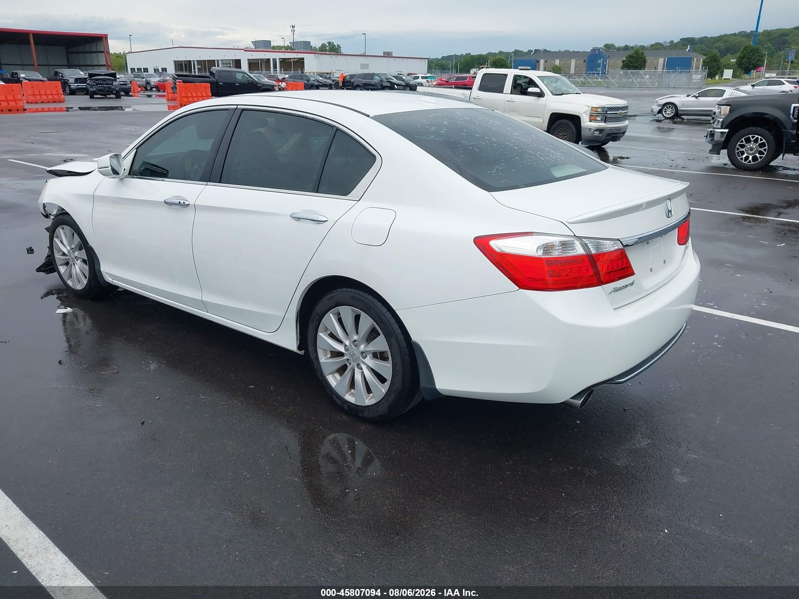 2015 Honda Accord Ex-l V-6 White vin: 1HGCR3F83FA015310